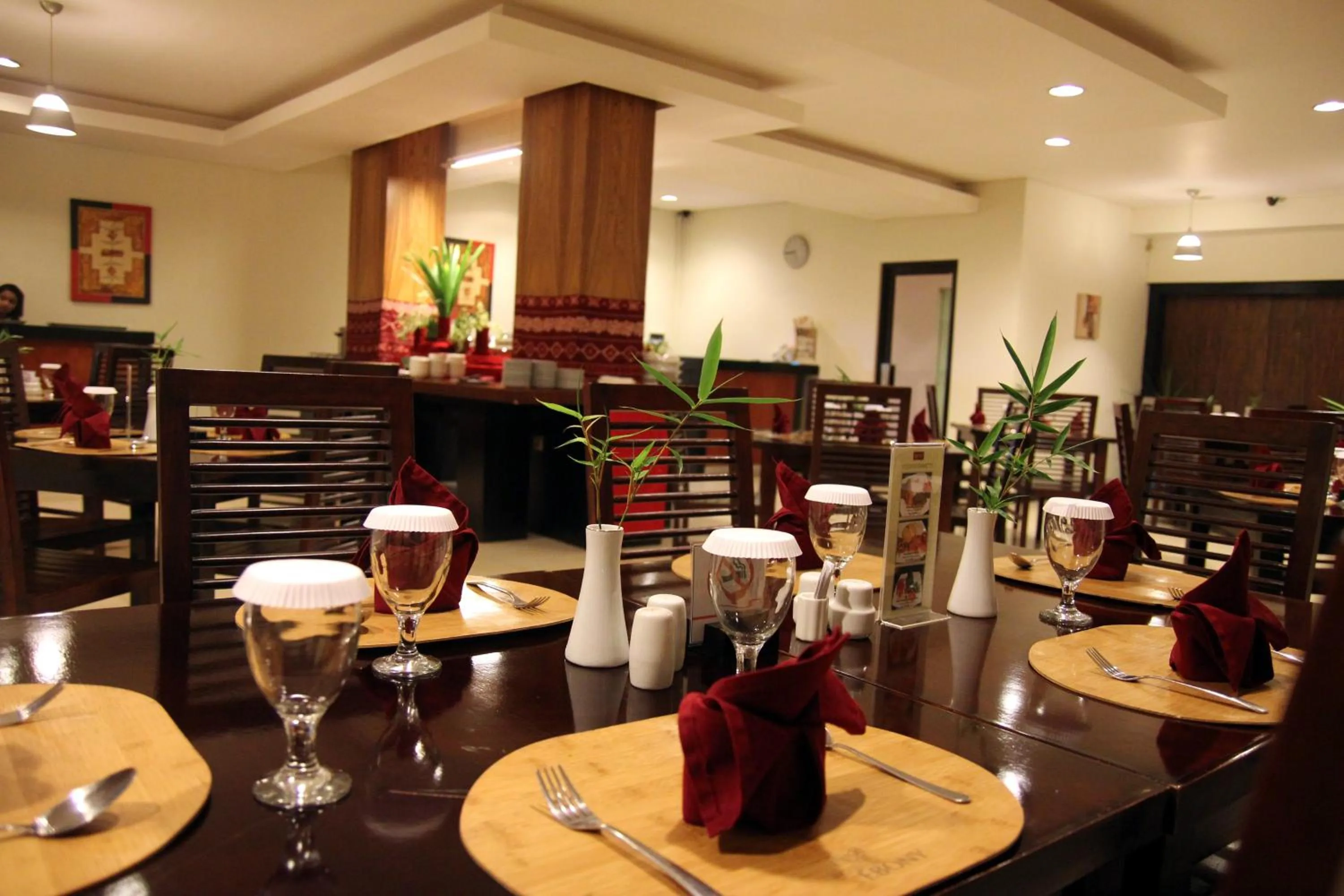 Restaurant/places to eat in Hotel Ebony Batulicin