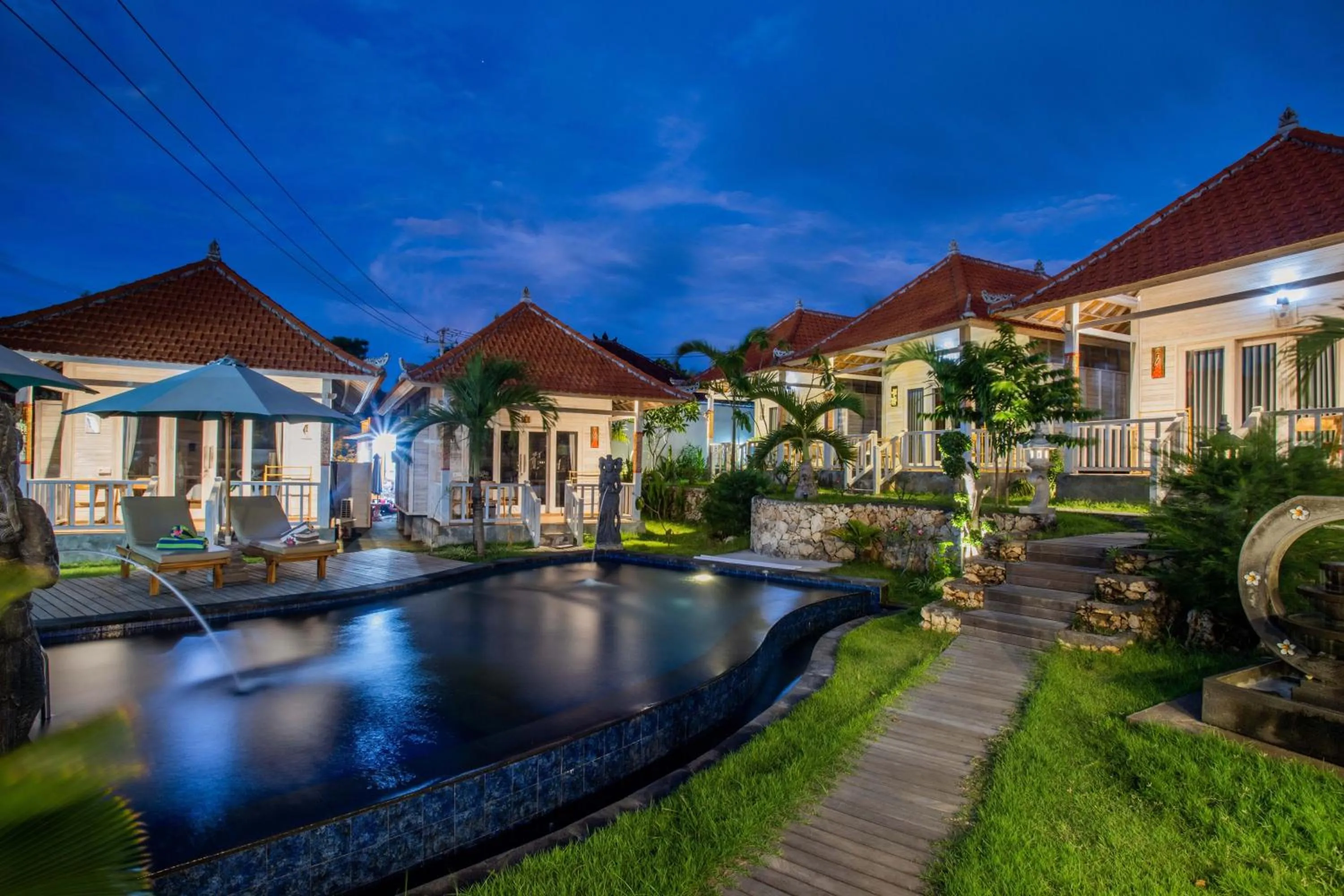 Property building in Blue Sky Villa Ceningan