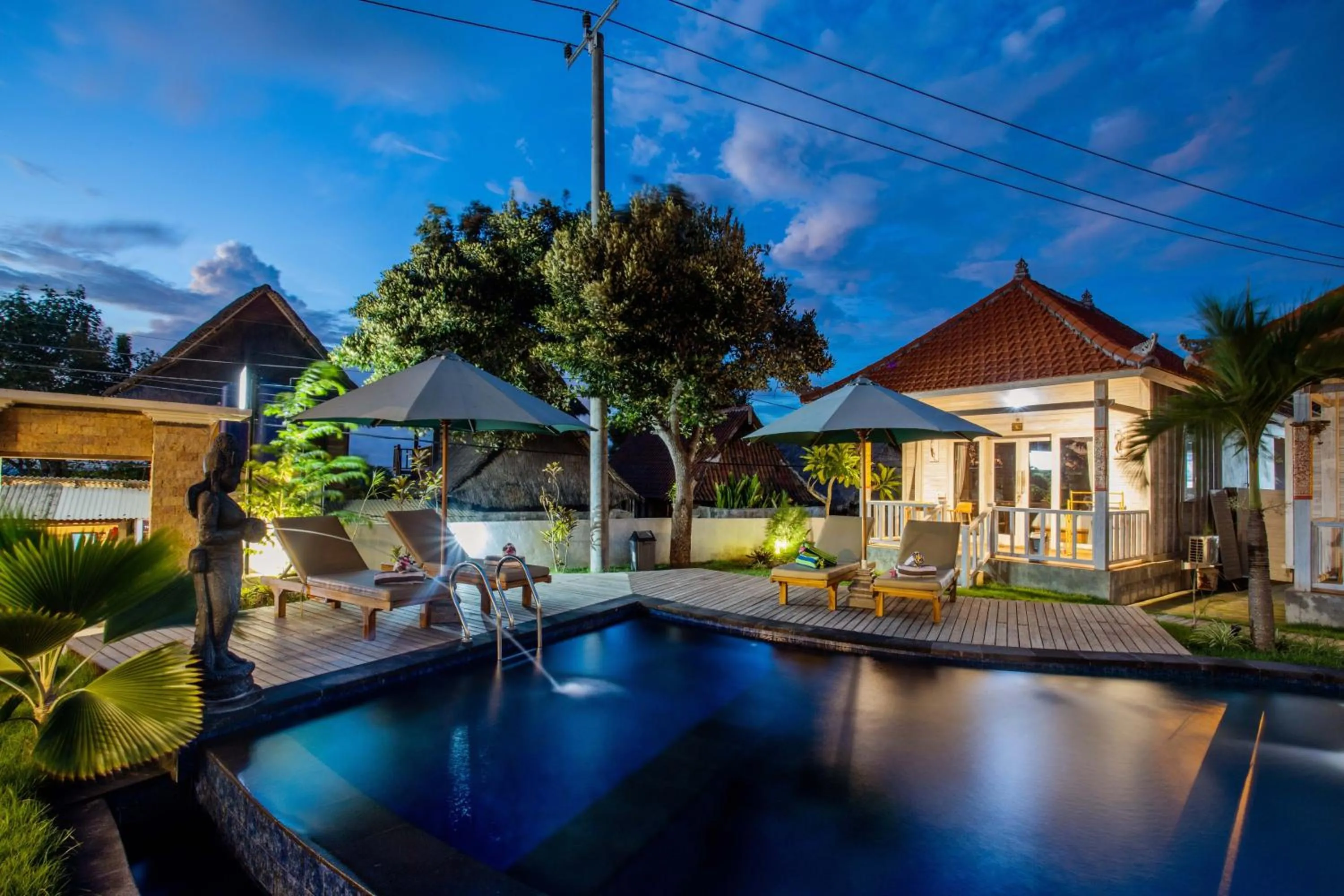 Property building in Blue Sky Villa Ceningan