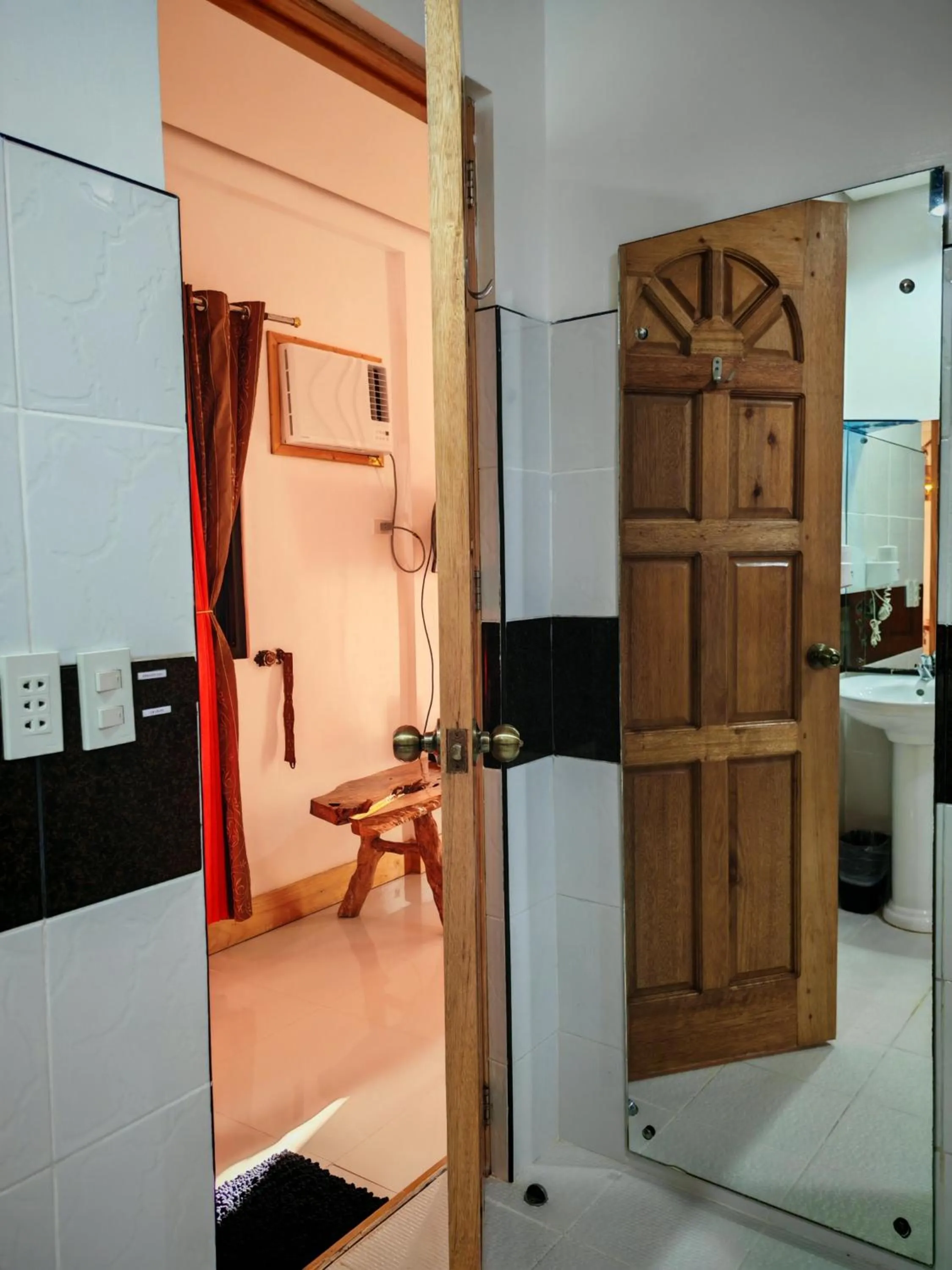 Bathroom in Cocoloco Beach Resort