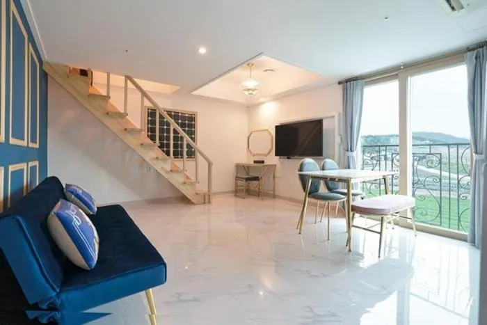 The Bay Hotel and Pool Villa