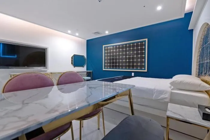 The Bay Hotel and Pool Villa