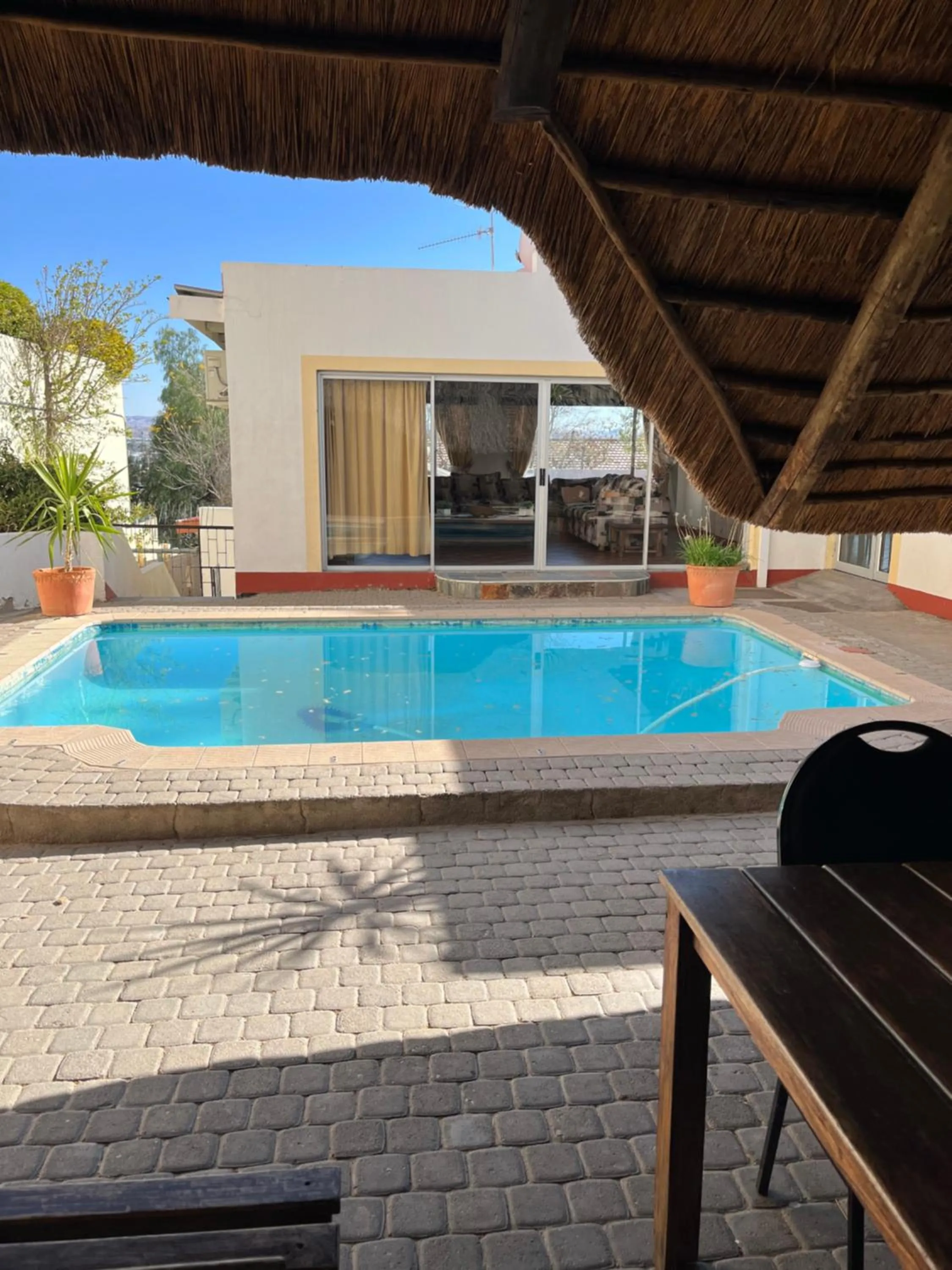 Pool view in Hotel Pension Casa Africana