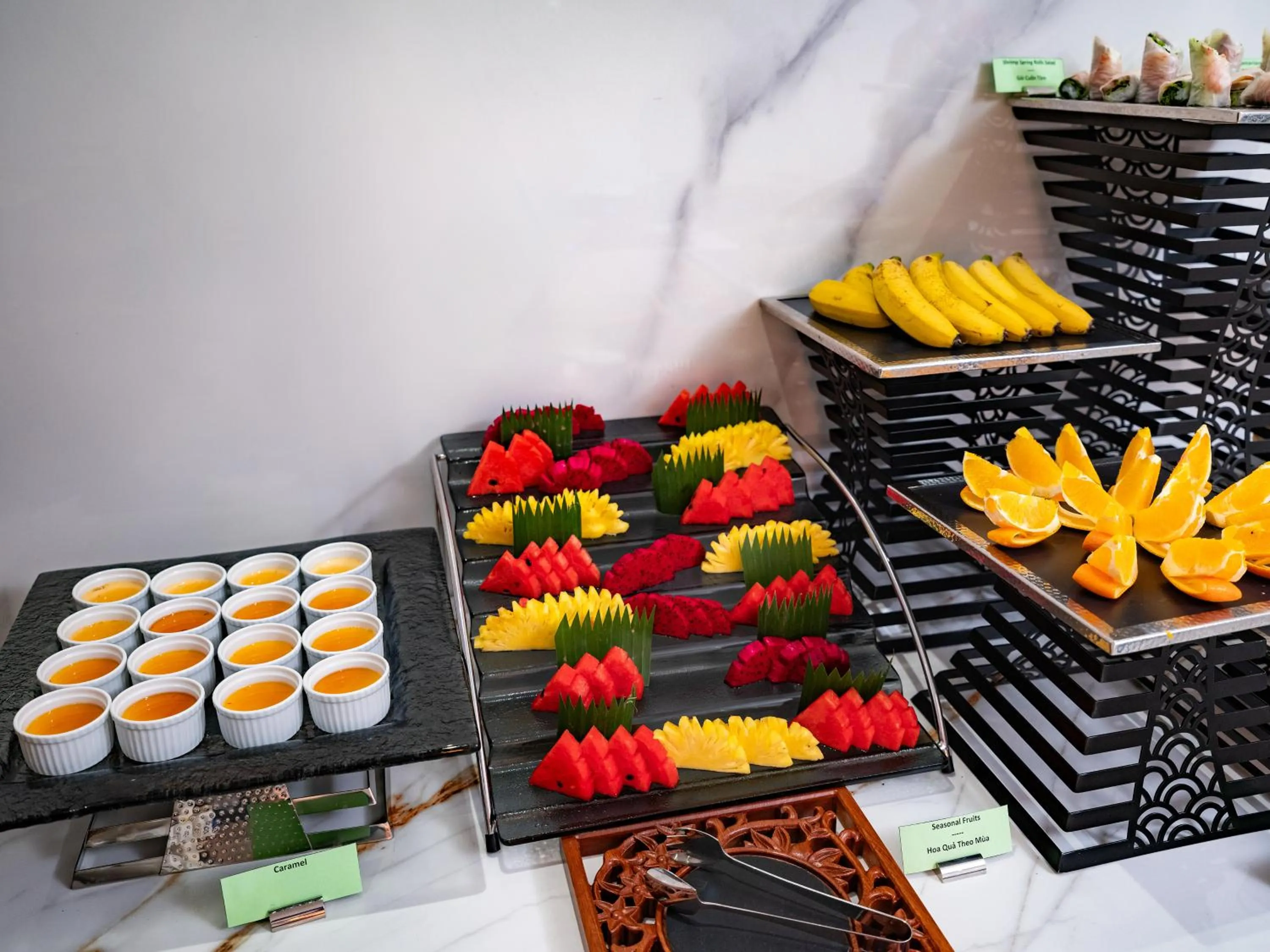 Restaurant/places to eat in L'Signature Hotel & Spa