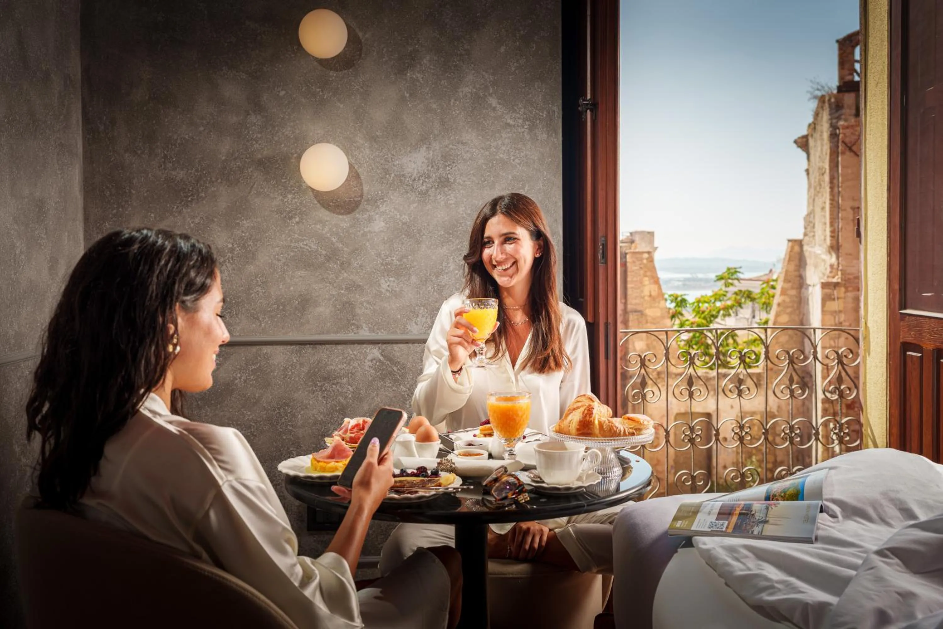 Breakfast in Albergo Diffuso Birkin Castello