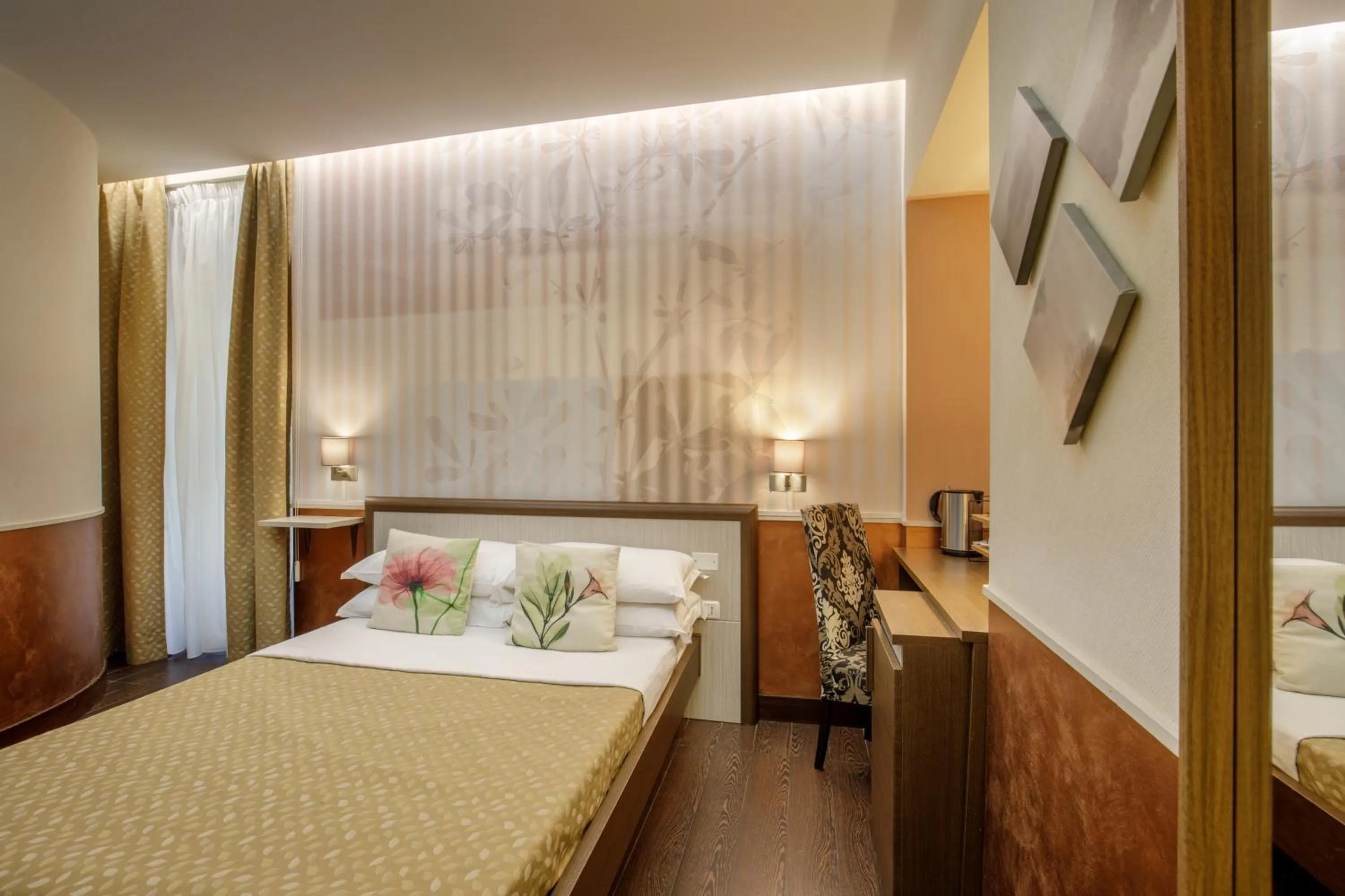 Bedroom, Bed in Corso Grand Suite