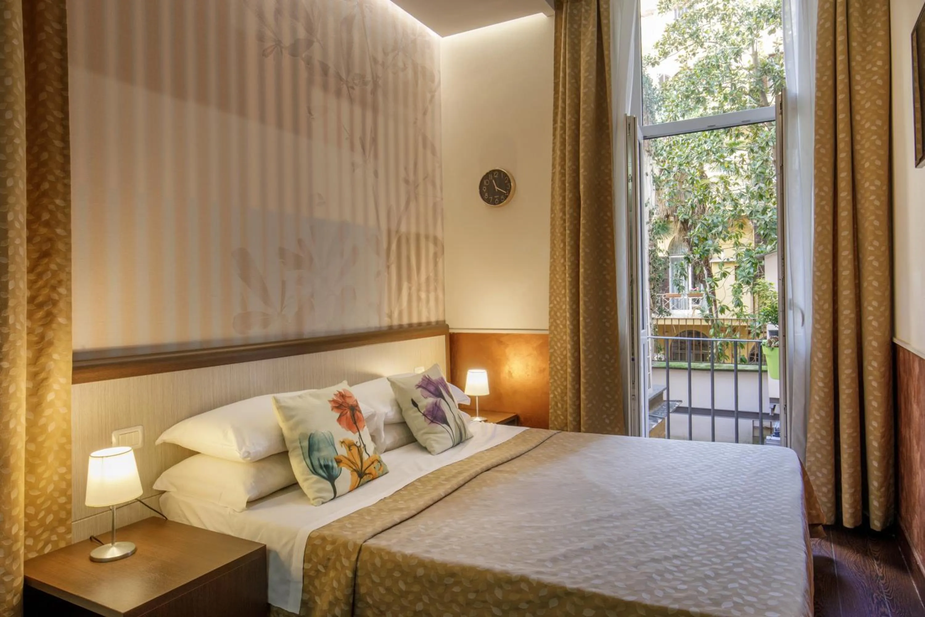 Bed in Corso Grand Suite