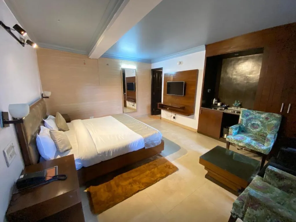 Beyond Stay Paradise Continental Mussoorie