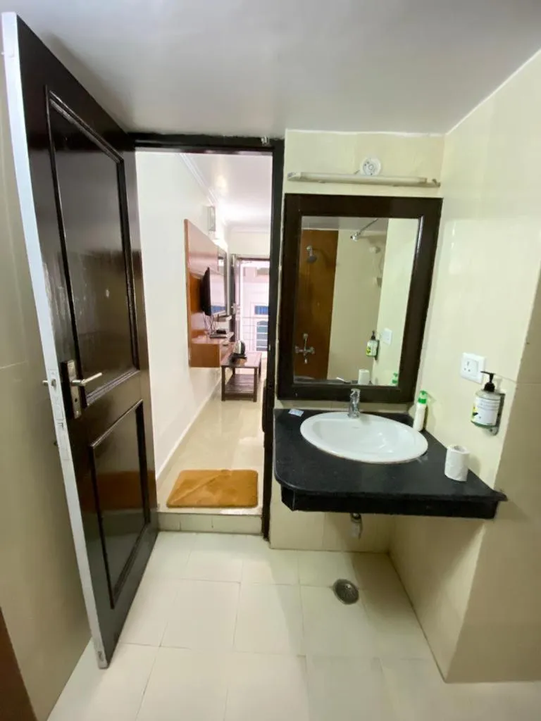 Bathroom in Beyond Stay Paradise Continental Mussoorie