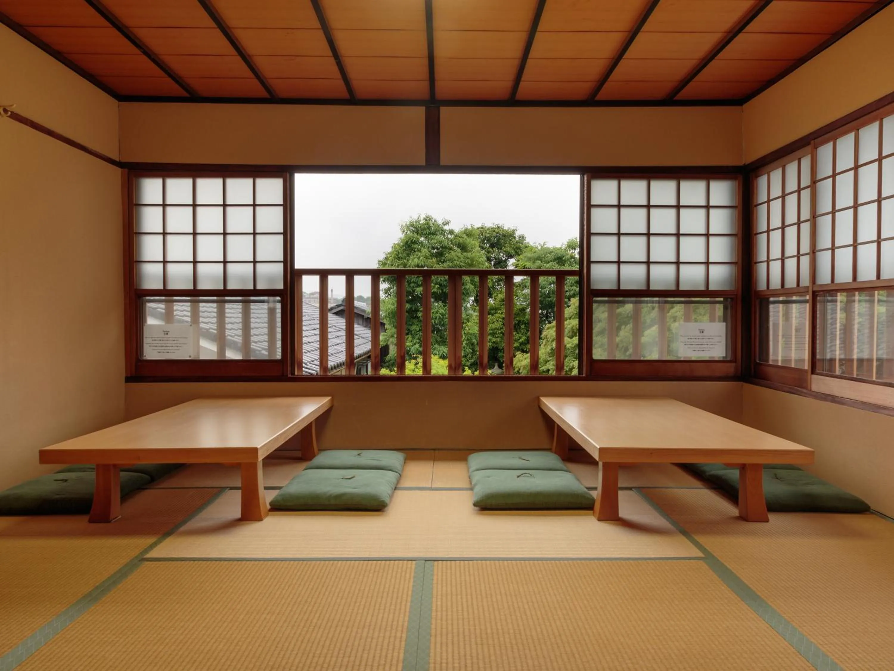 Living room in Gion Ryokan Q-beh