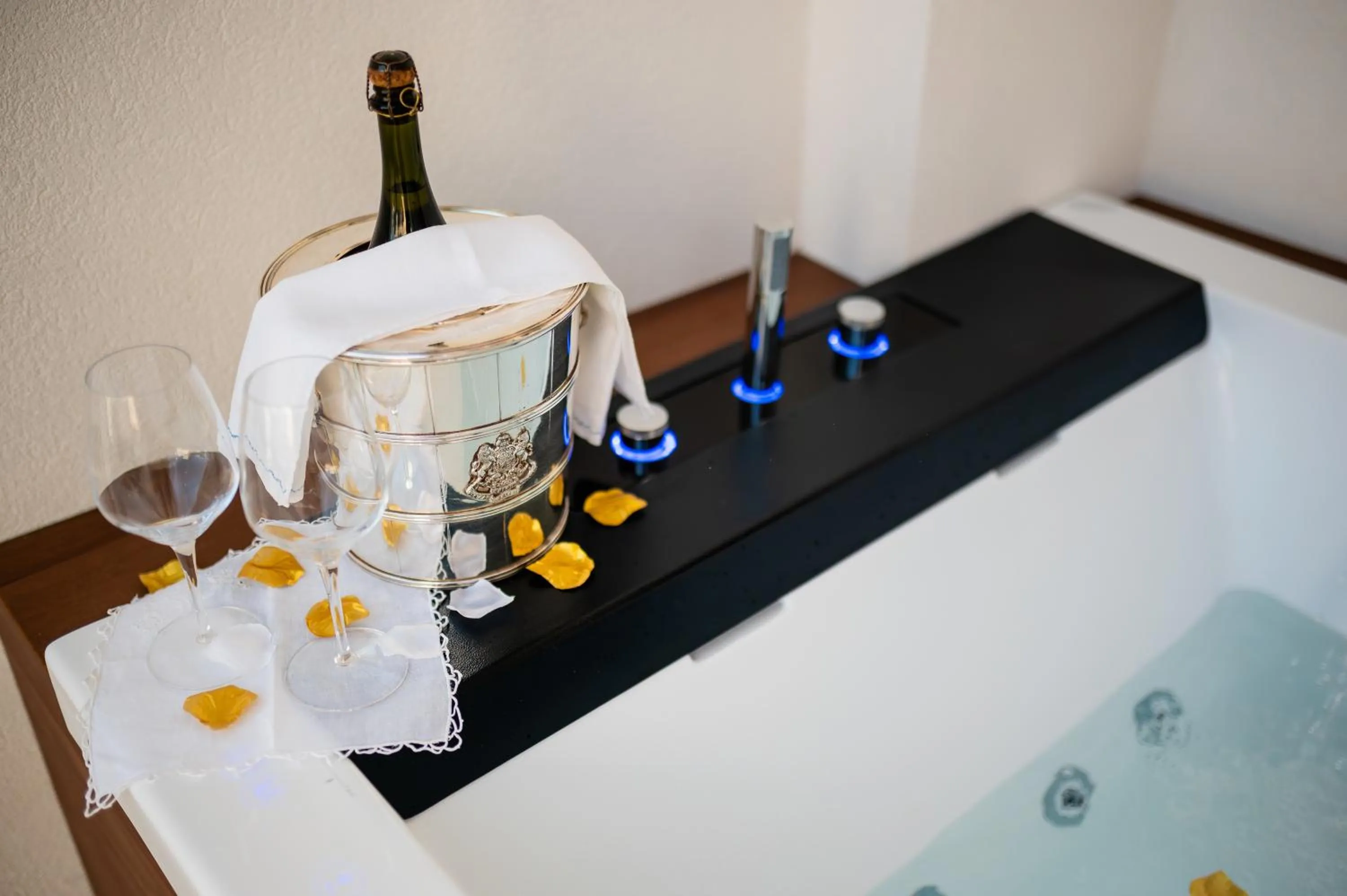 Hot Tub in Arringo - Stay comfy