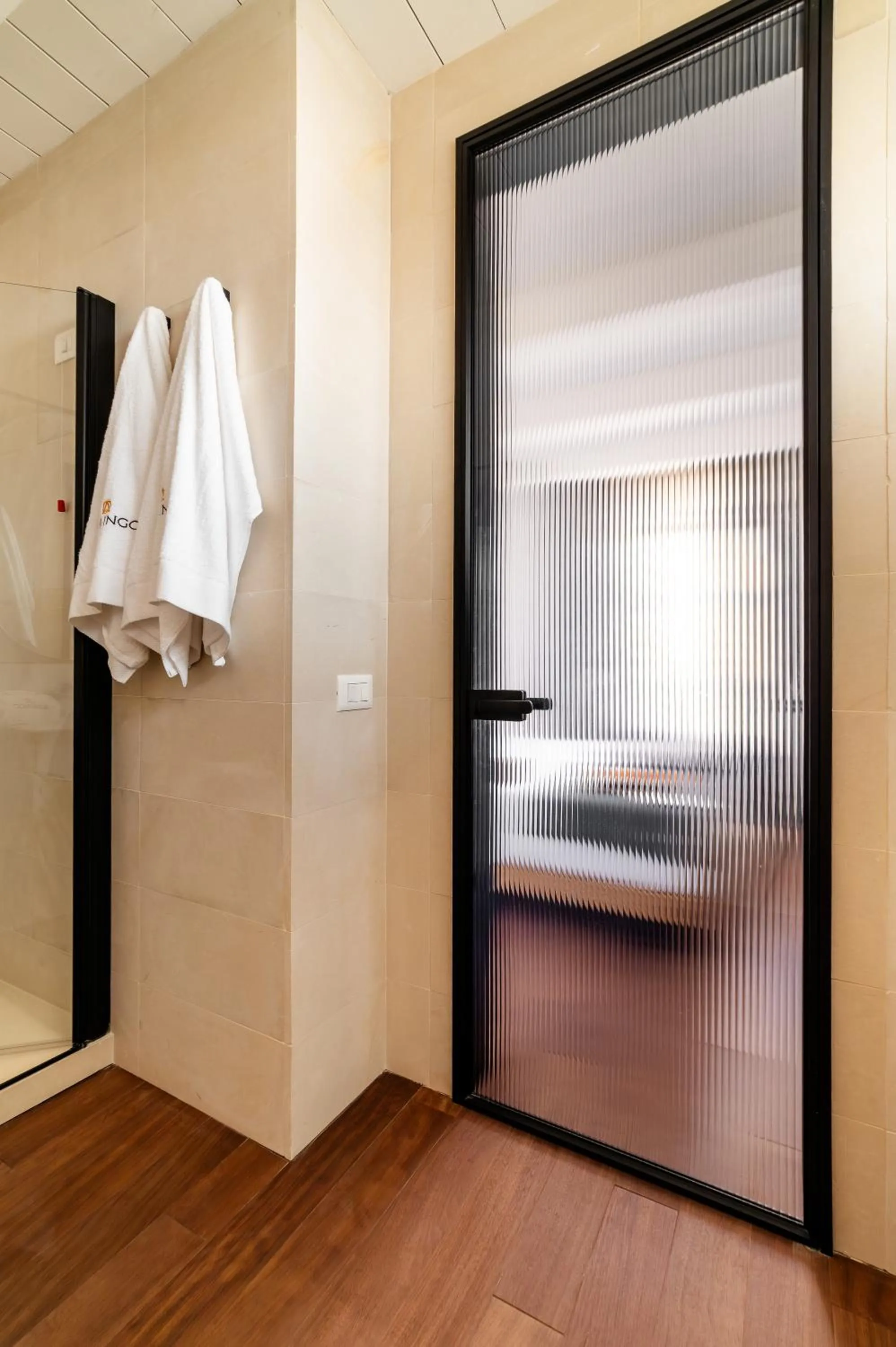 Photo of the whole room, Bed in Arringo - Stay comfy