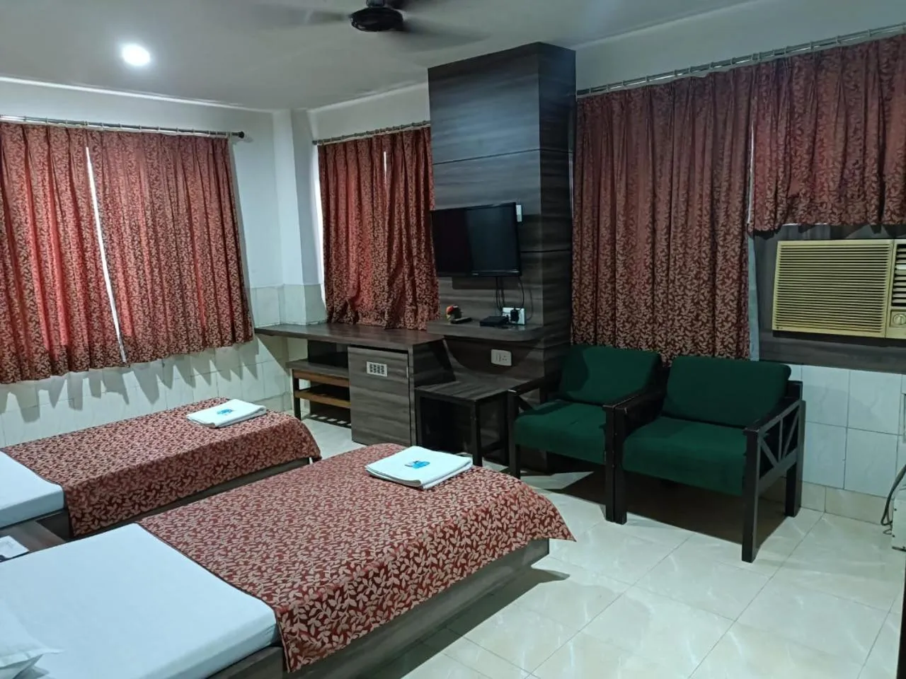 Bedroom, Bed in Hotel Orchid