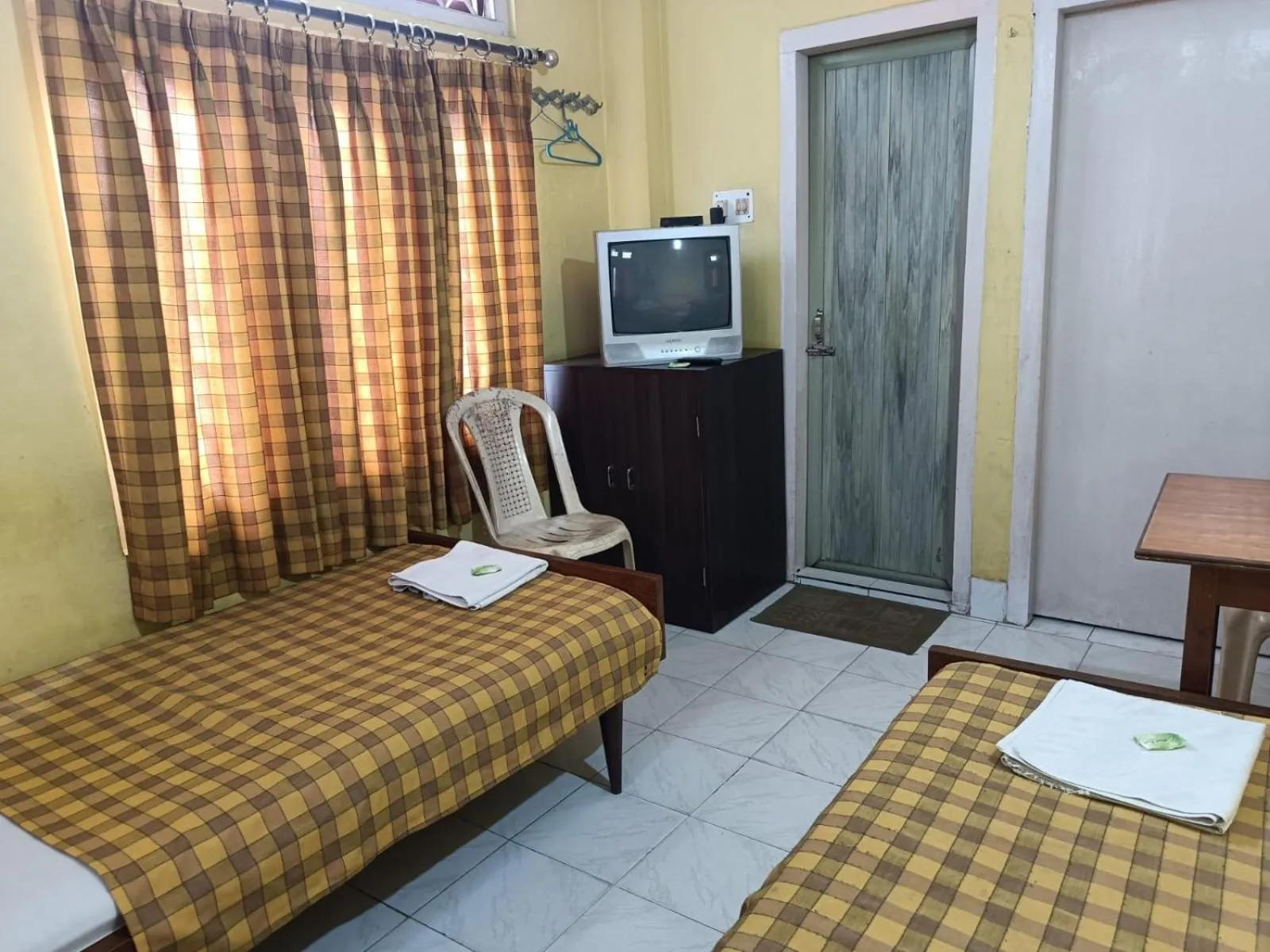 Bedroom, Bed in Hotel Orchid