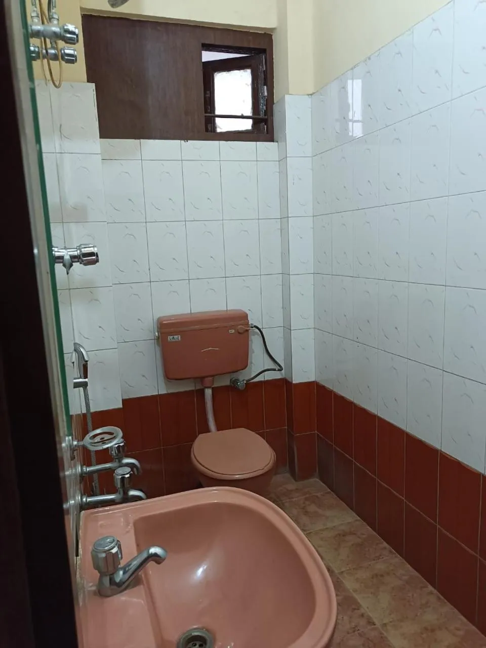 Bathroom in Hotel Orchid