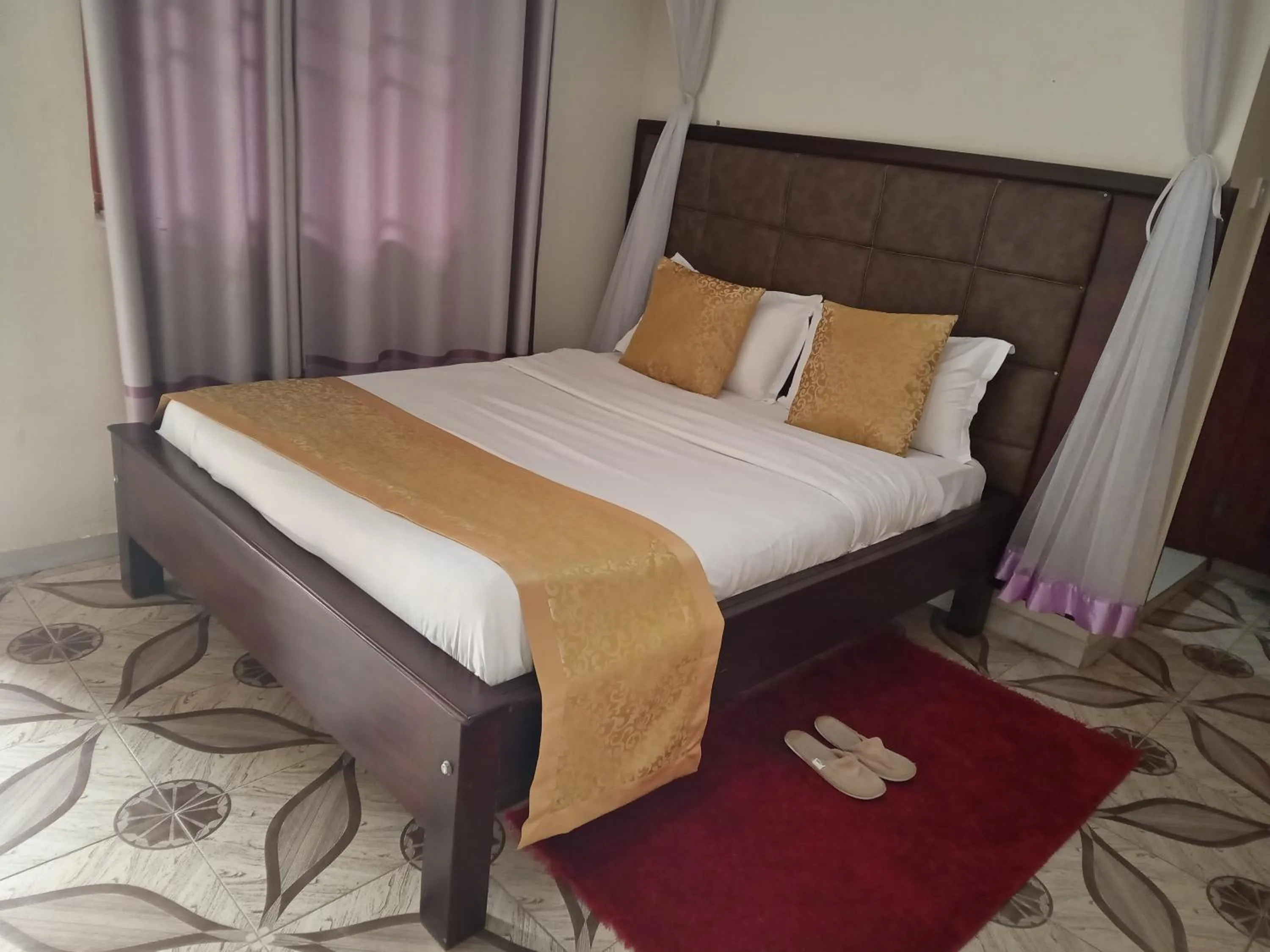 Forest breeze hotel mbarara