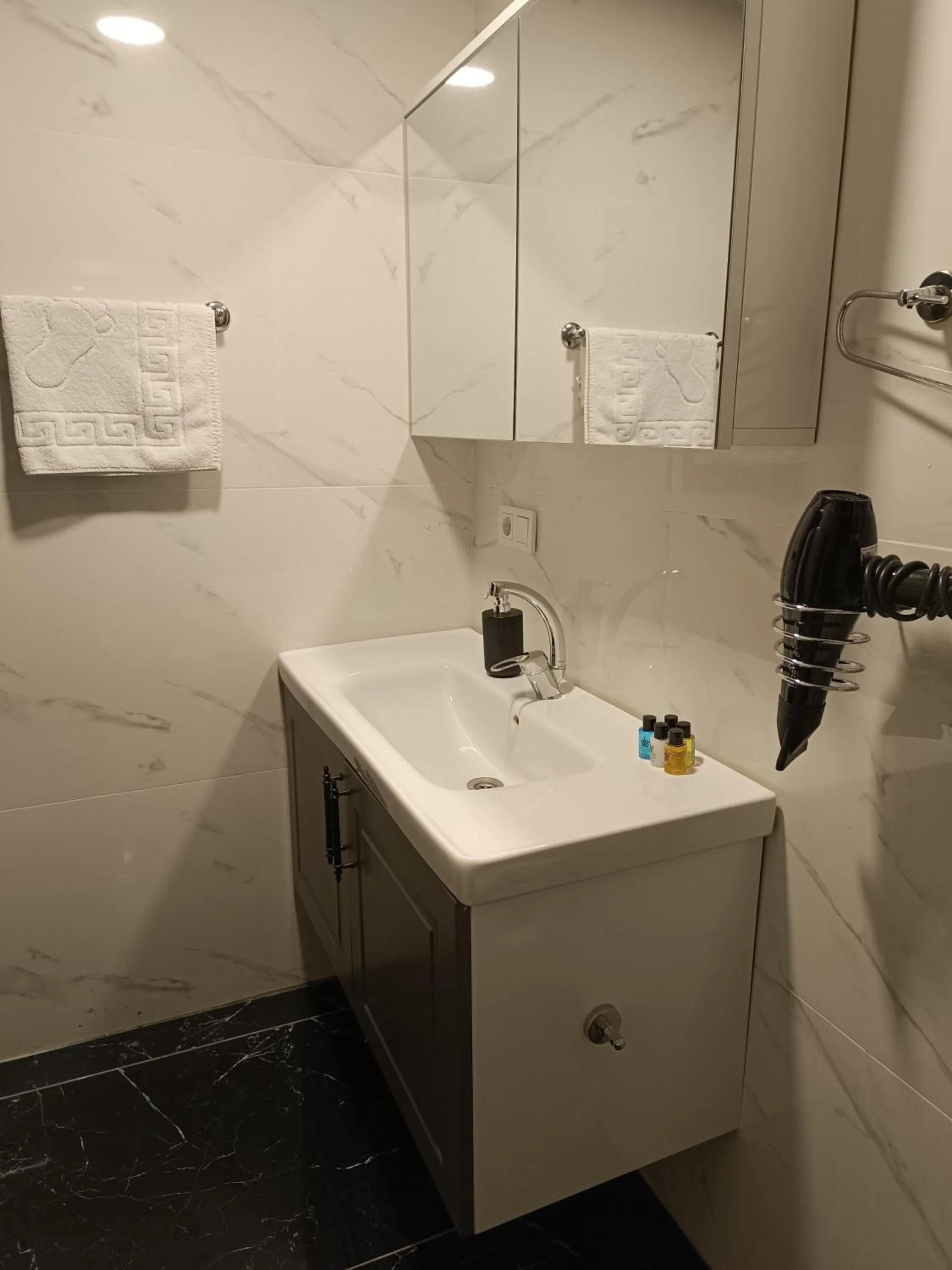 Bathroom in Nomad Hub Istanbul Residence