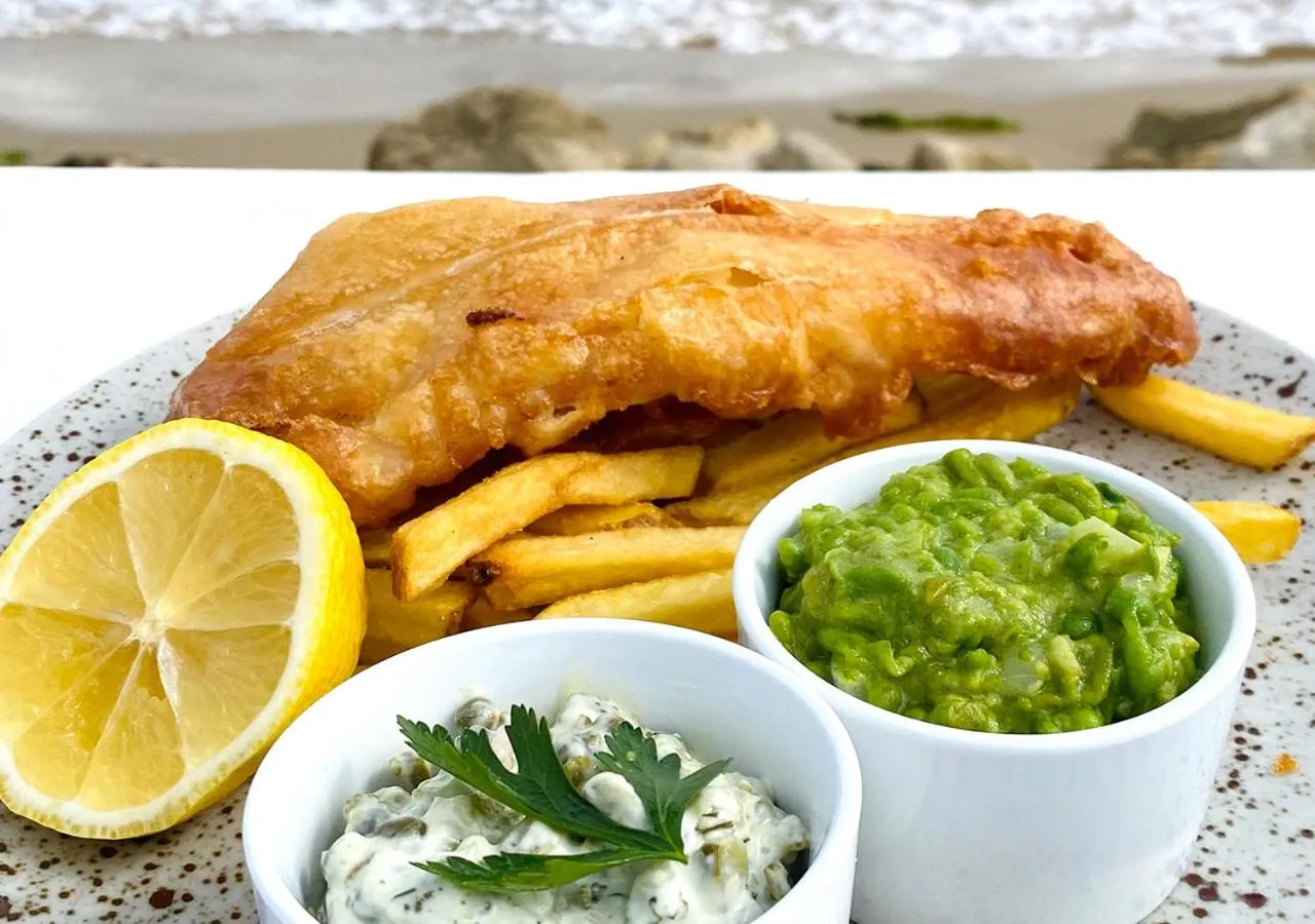 Restaurant/places to eat in Haven Hotel