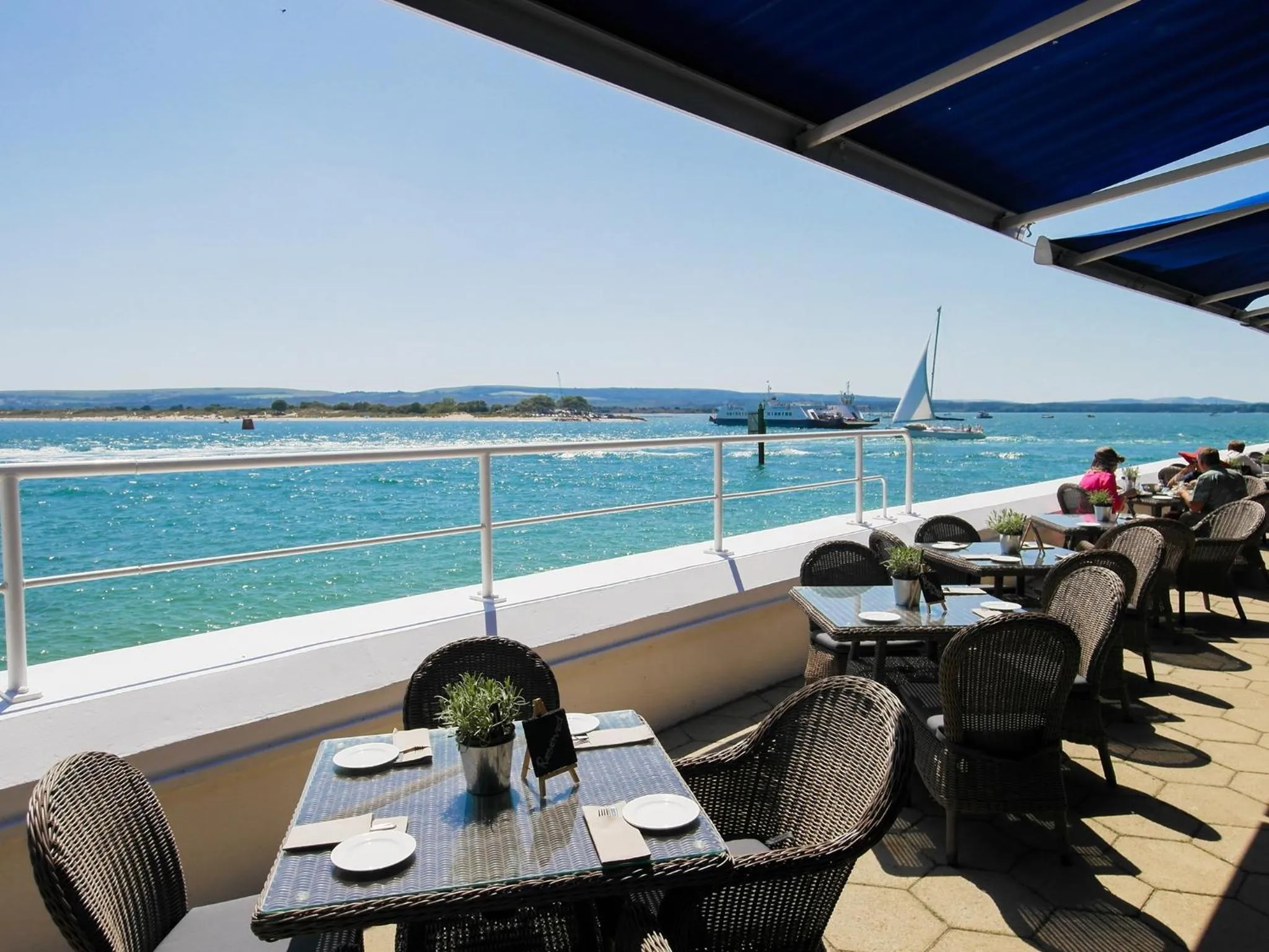 Restaurant/places to eat in Haven Hotel