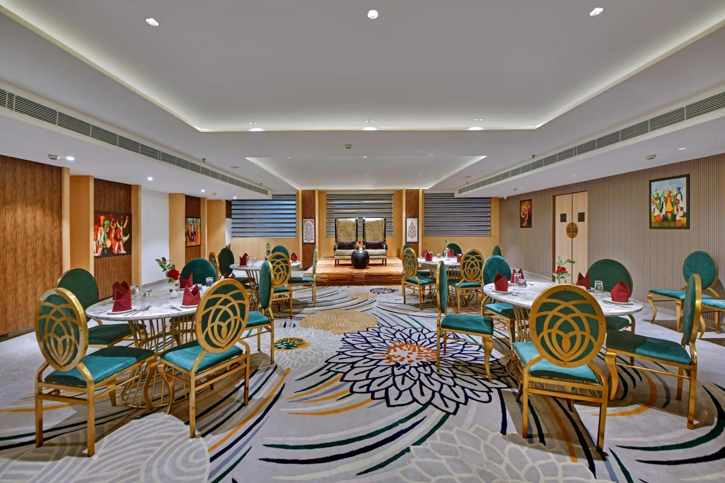 Banquet/Function facilities in Quality Inn Elite Levelup Boutique