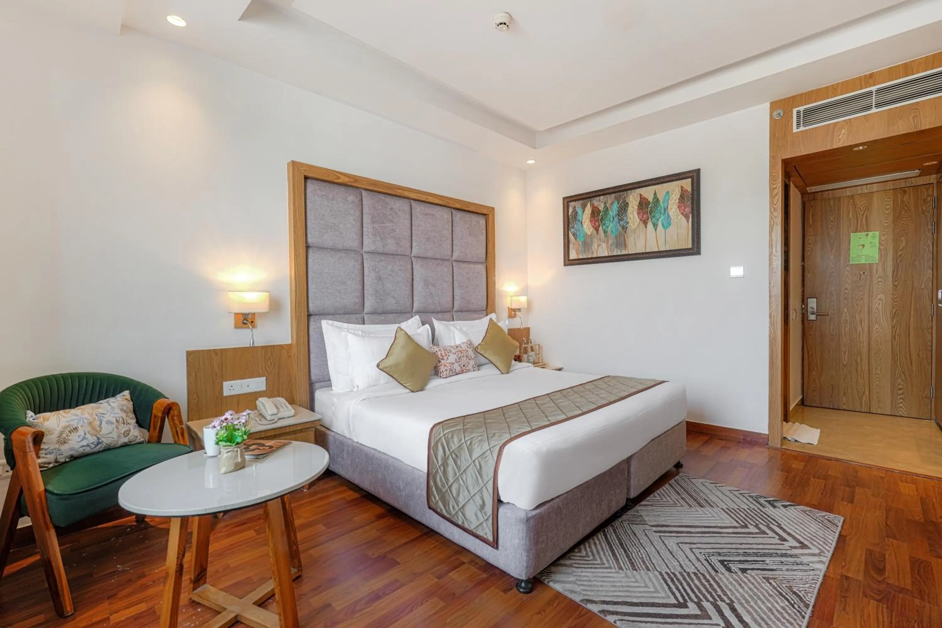 Bedroom in Quality Inn Elite Levelup Boutique