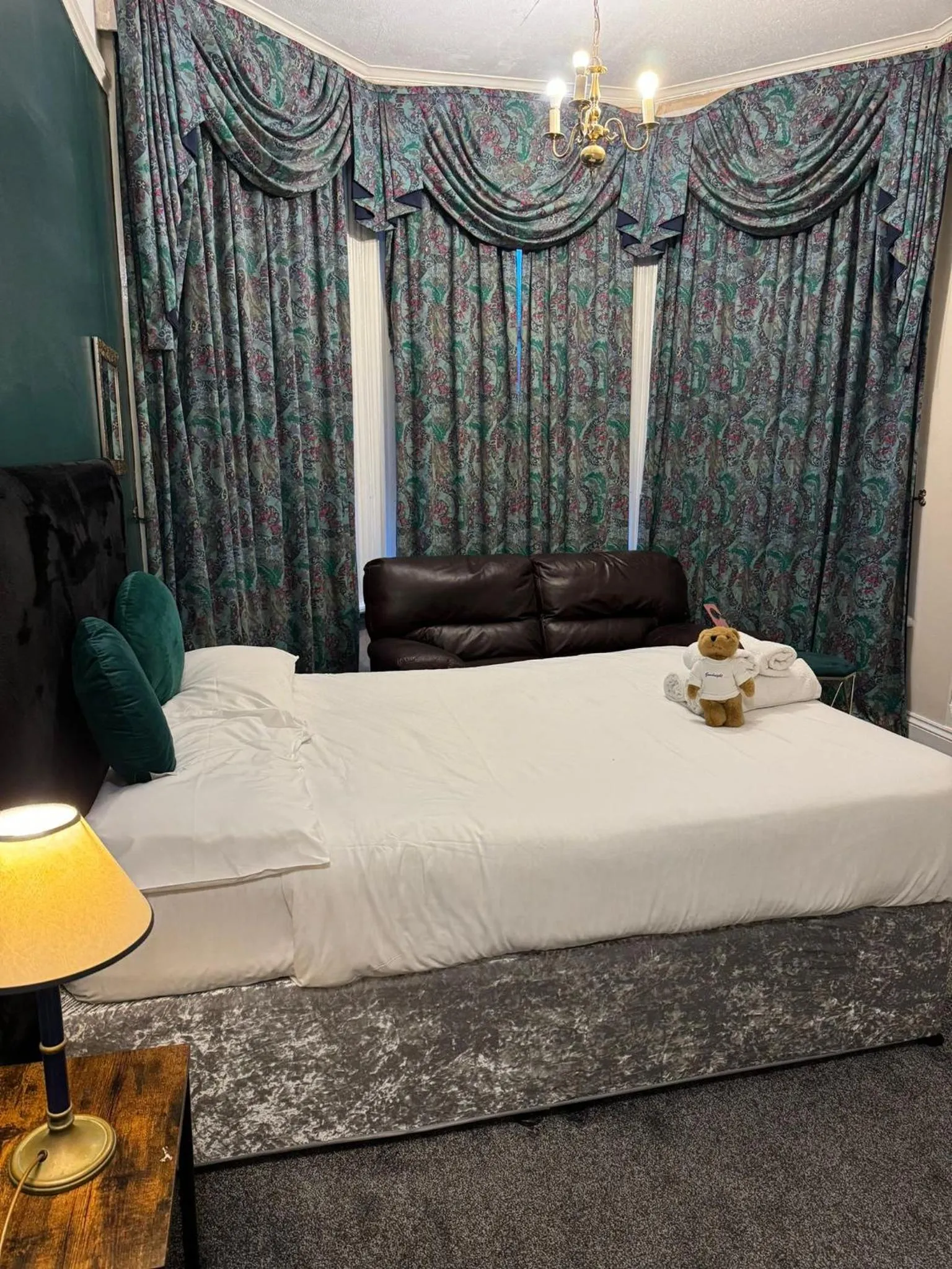 Bed in Regency Hotel