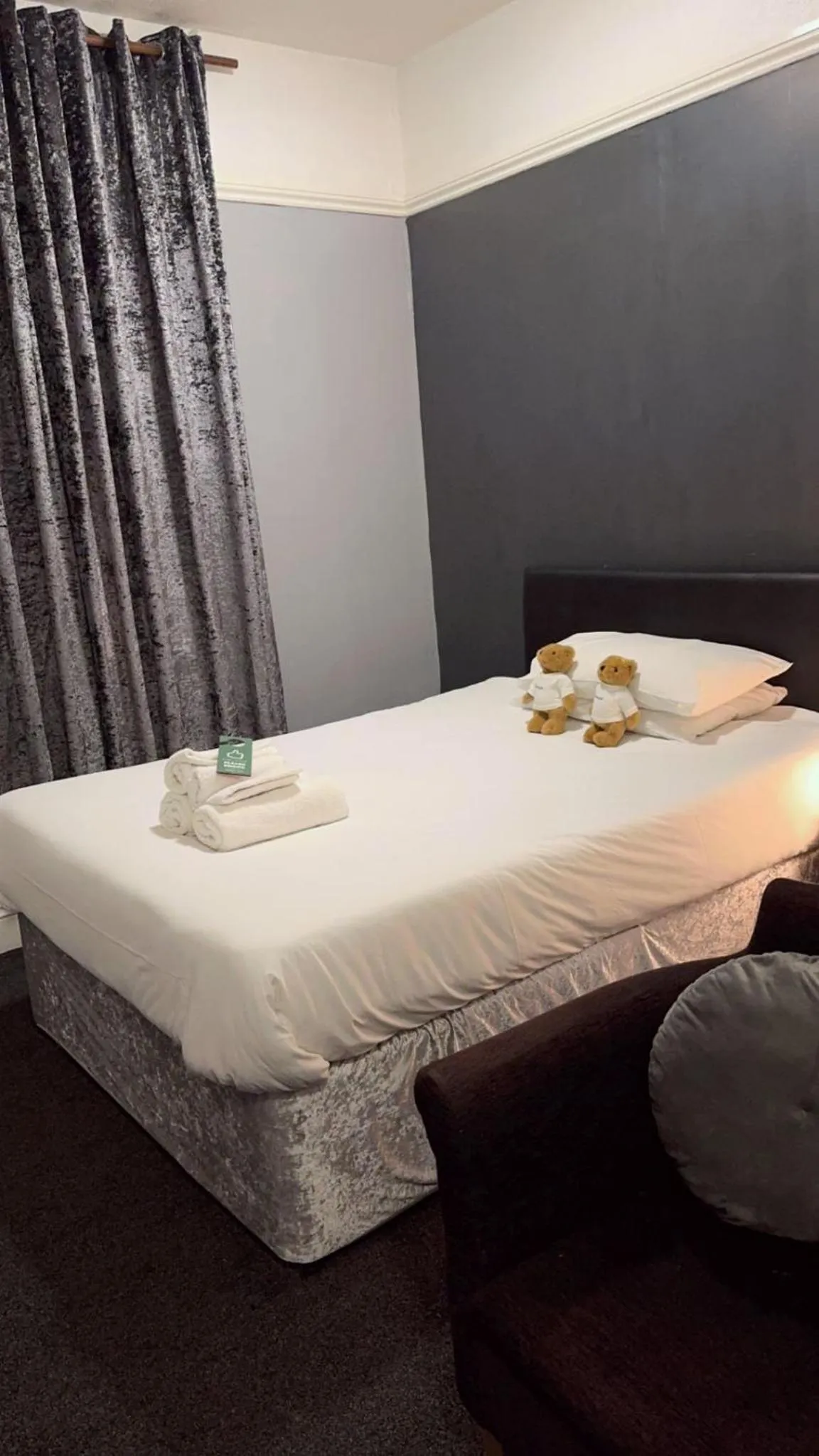 Bed in Regency Hotel