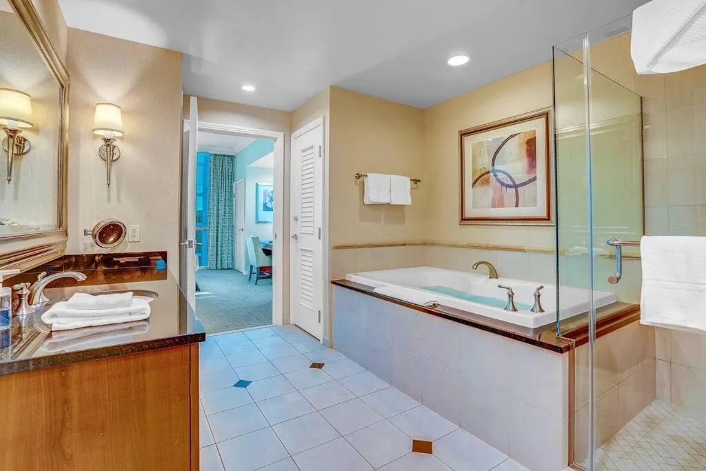 Experience Unparalleled Luxury at The Sinatra