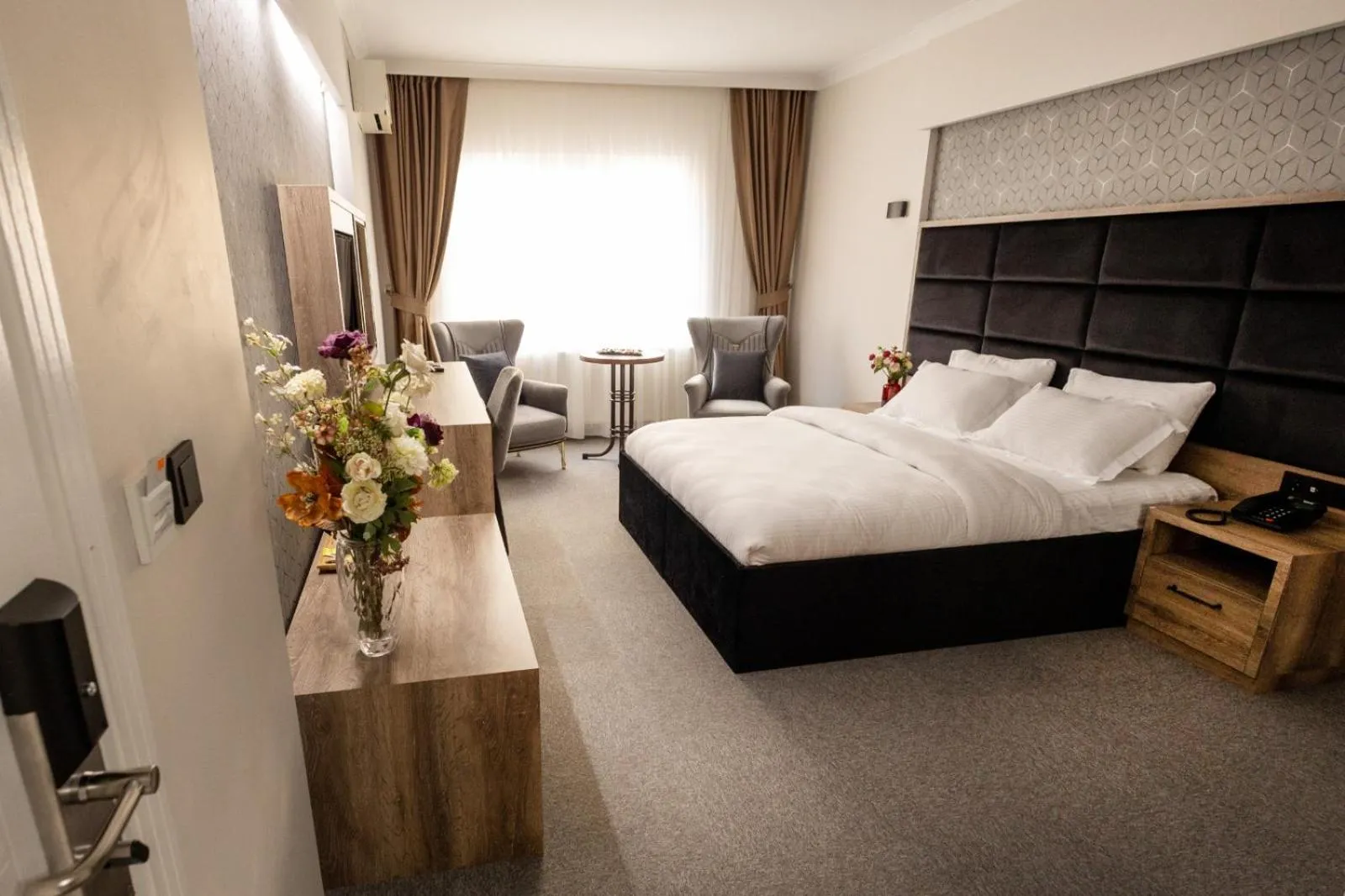 Bed in COMFORT HOUSE HOTEL