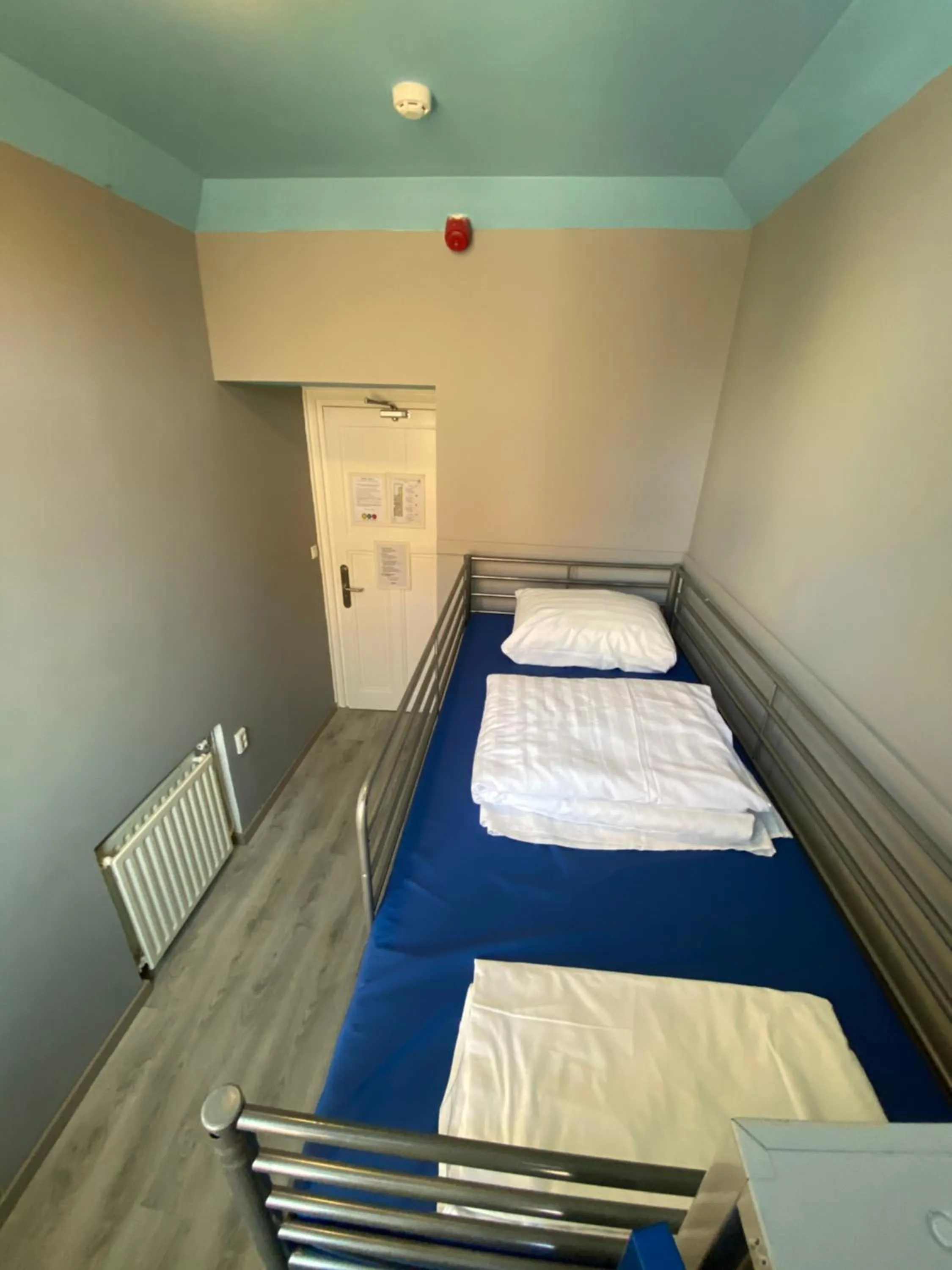 Bedroom in Hostel Cosmos Amsterdam