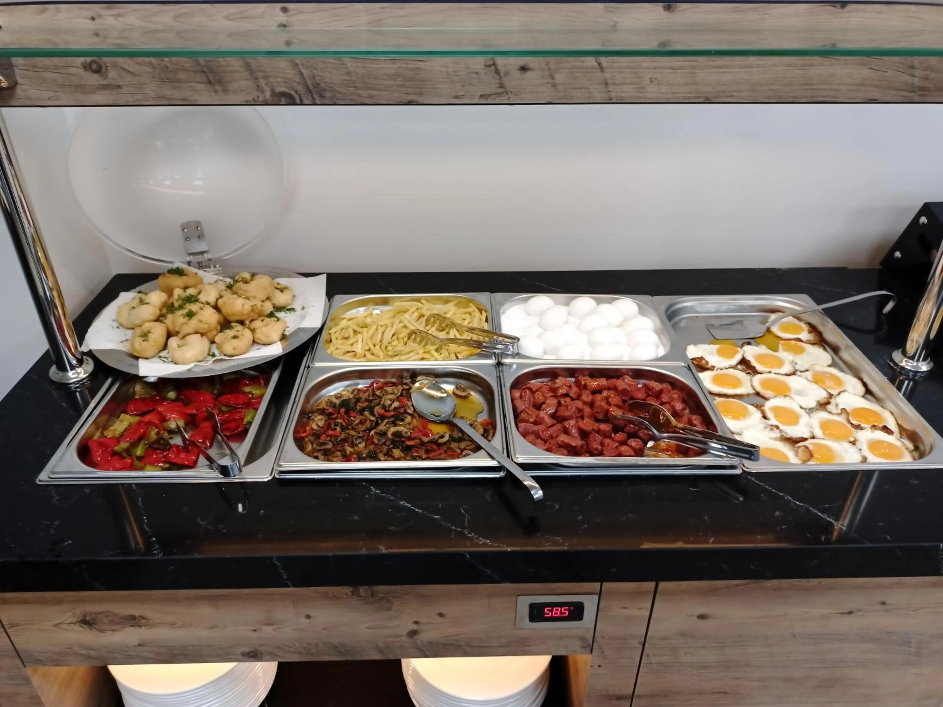 Breakfast in C Suites Antalia Airport