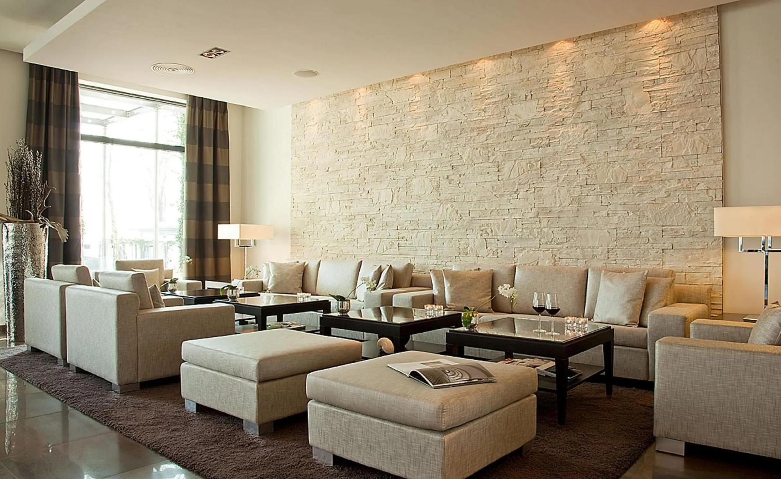 Lobby or reception in Relais & Châteaux Hotel Burg Schwarzenstein