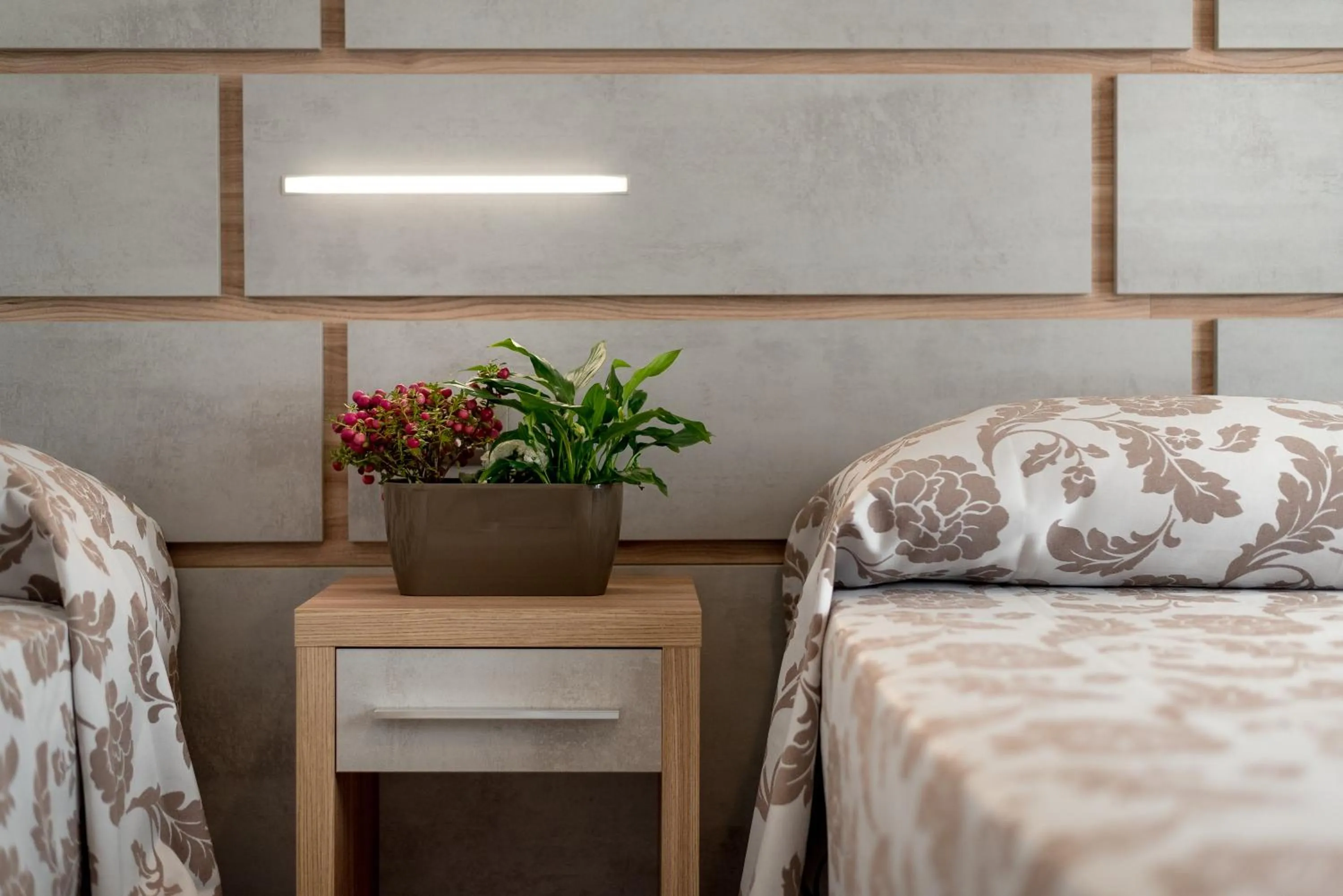 Bedroom, Seating Area in Hotel Vallechiara