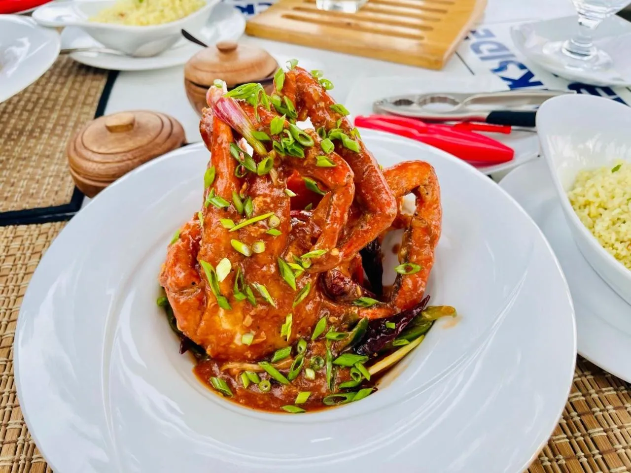 Food in Rockside Cabanas Hotel