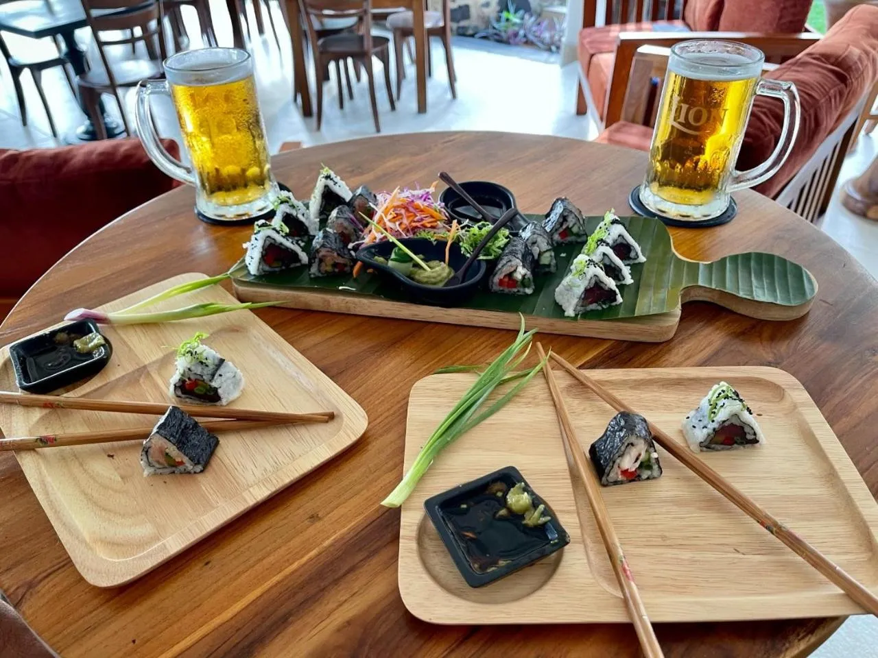 Food and drinks in Rockside Cabanas Hotel