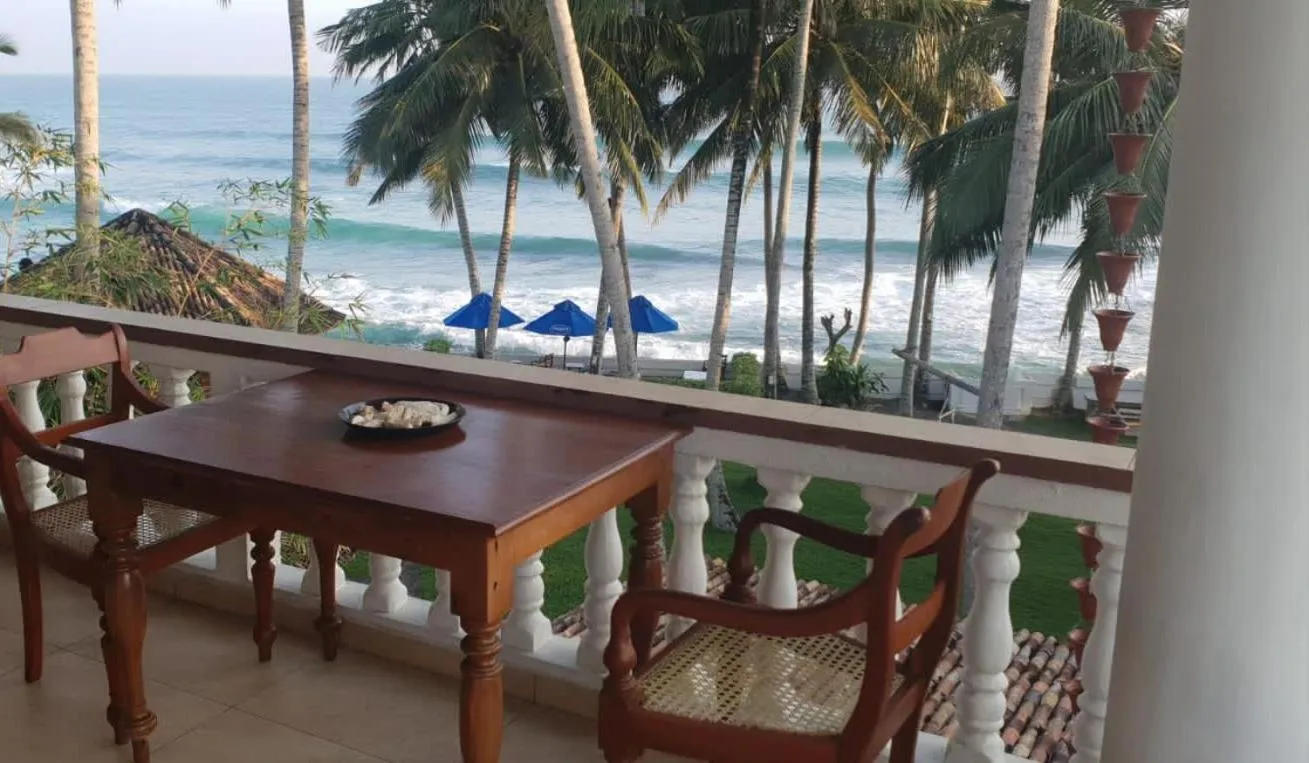 Rockside Cabanas Hotel