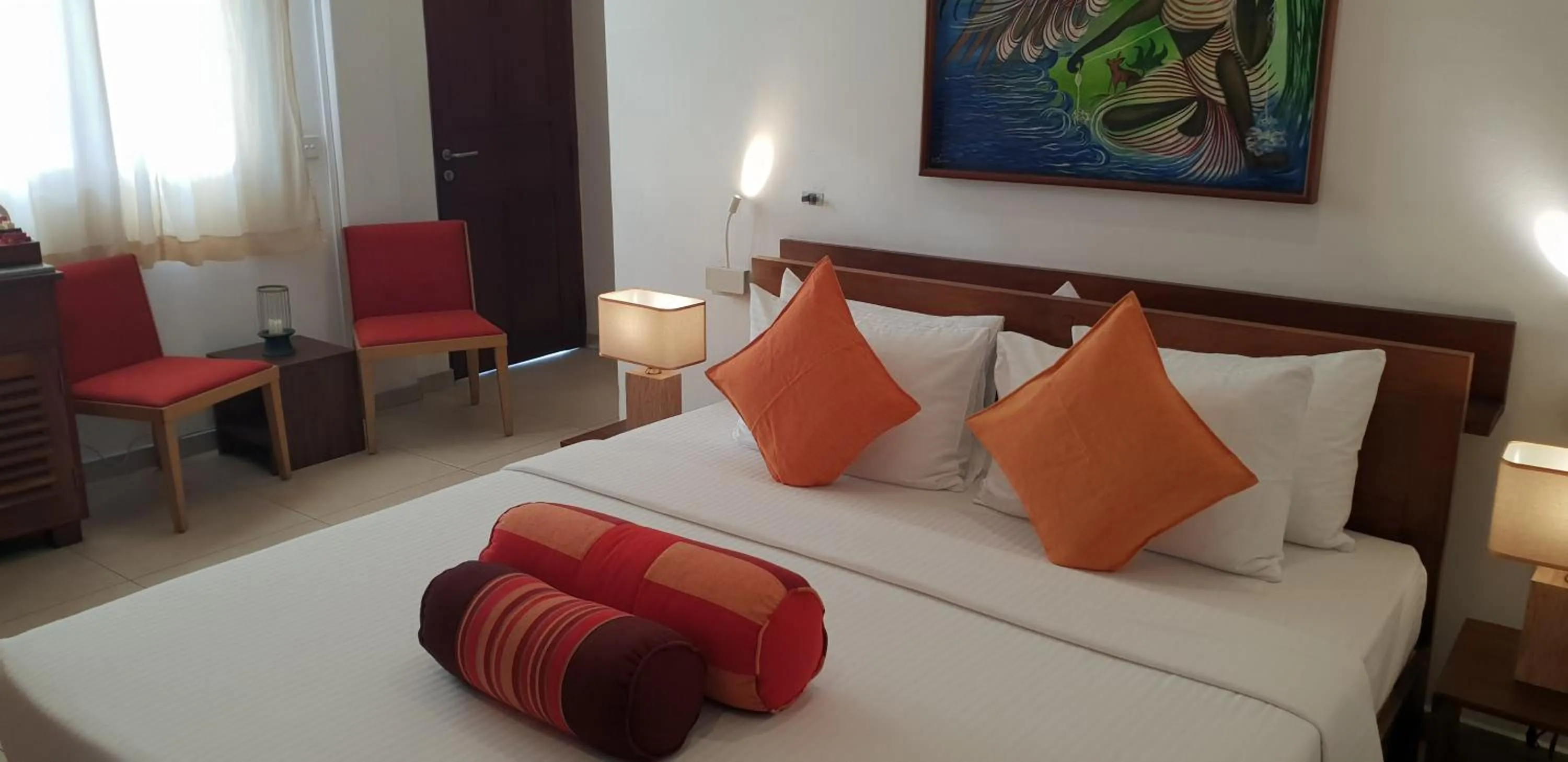 Photo of the whole room, Bed in Rockside Cabanas Hotel