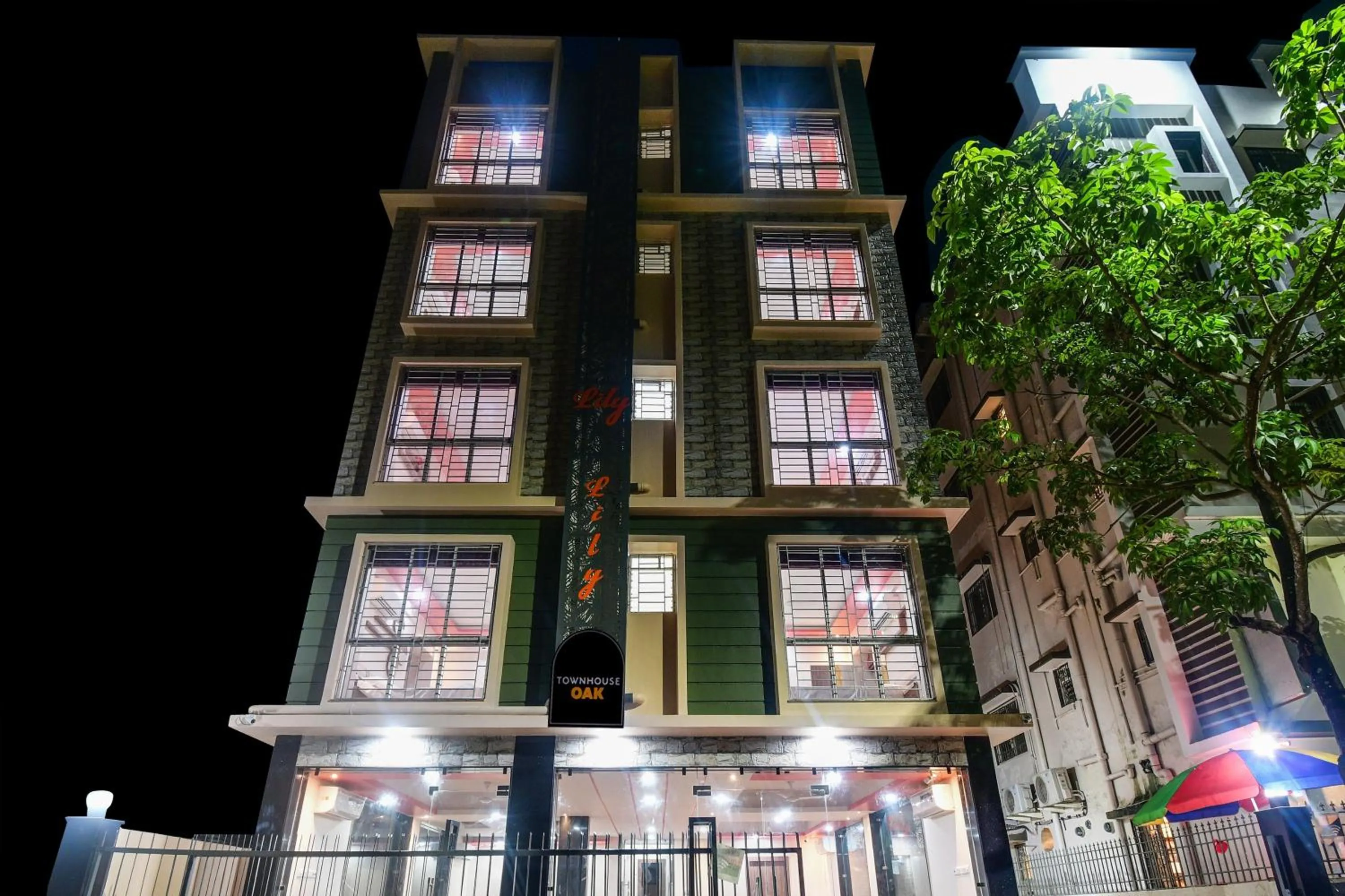 Facade/entrance in Hotel O Dream Paradise