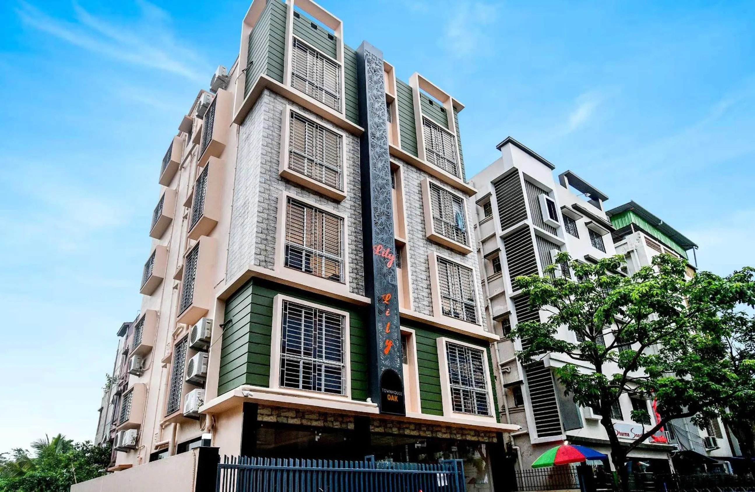 Facade/entrance in Hotel O Dream Paradise