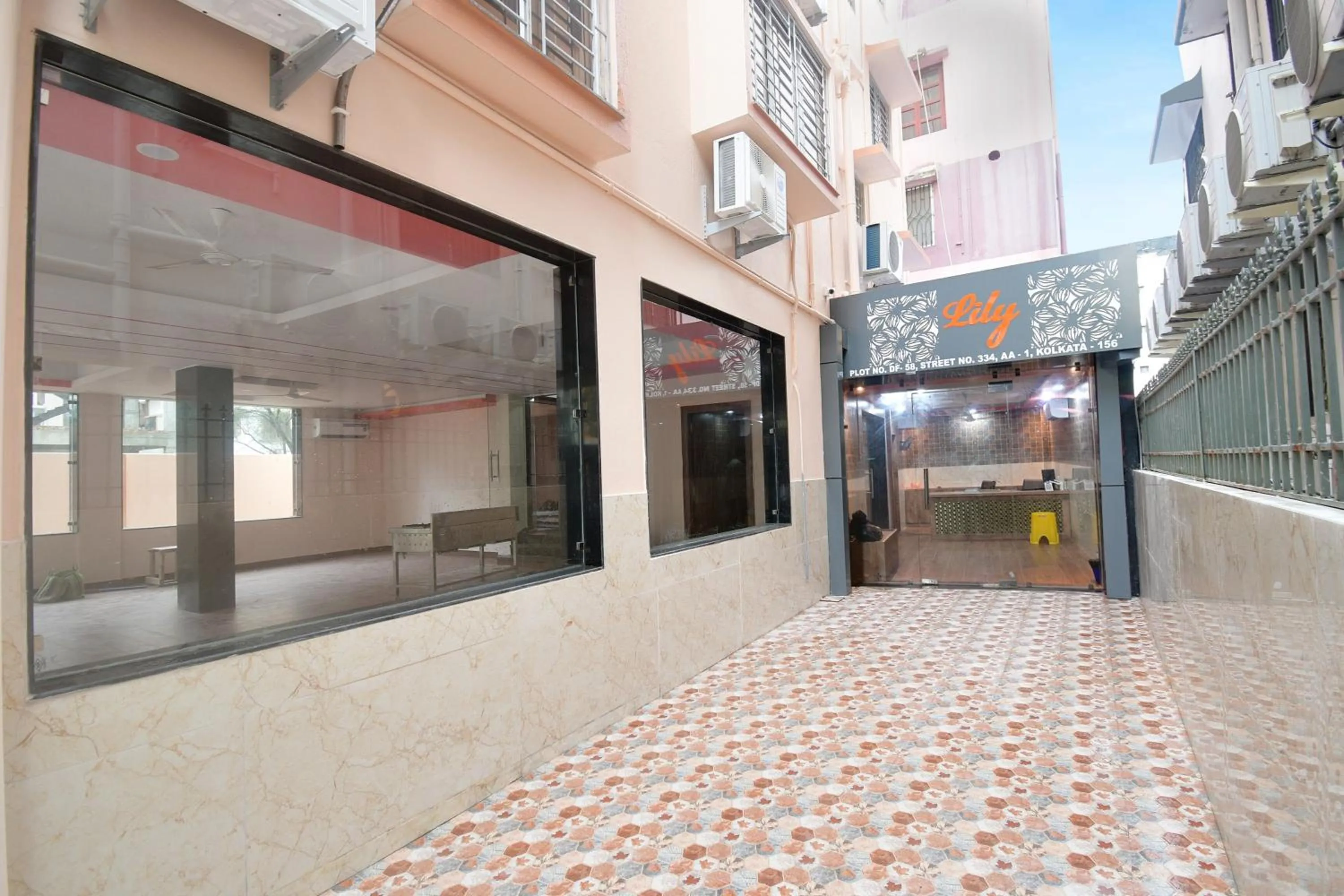 Facade/entrance in Hotel O Dream Paradise