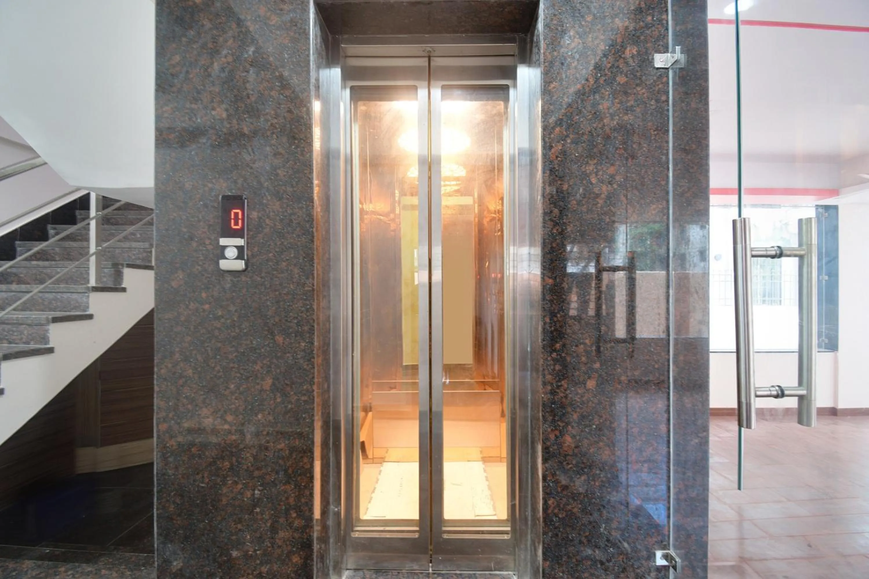 Facade/entrance in Hotel O Dream Paradise