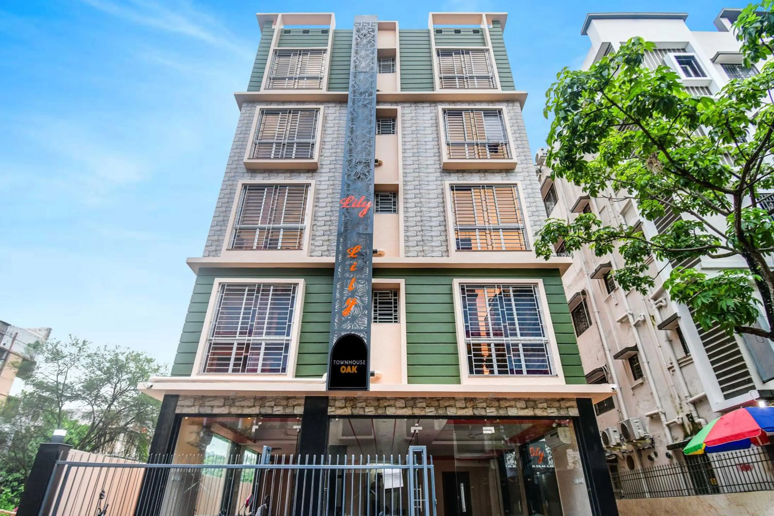 Facade/entrance in Hotel O Dream Paradise