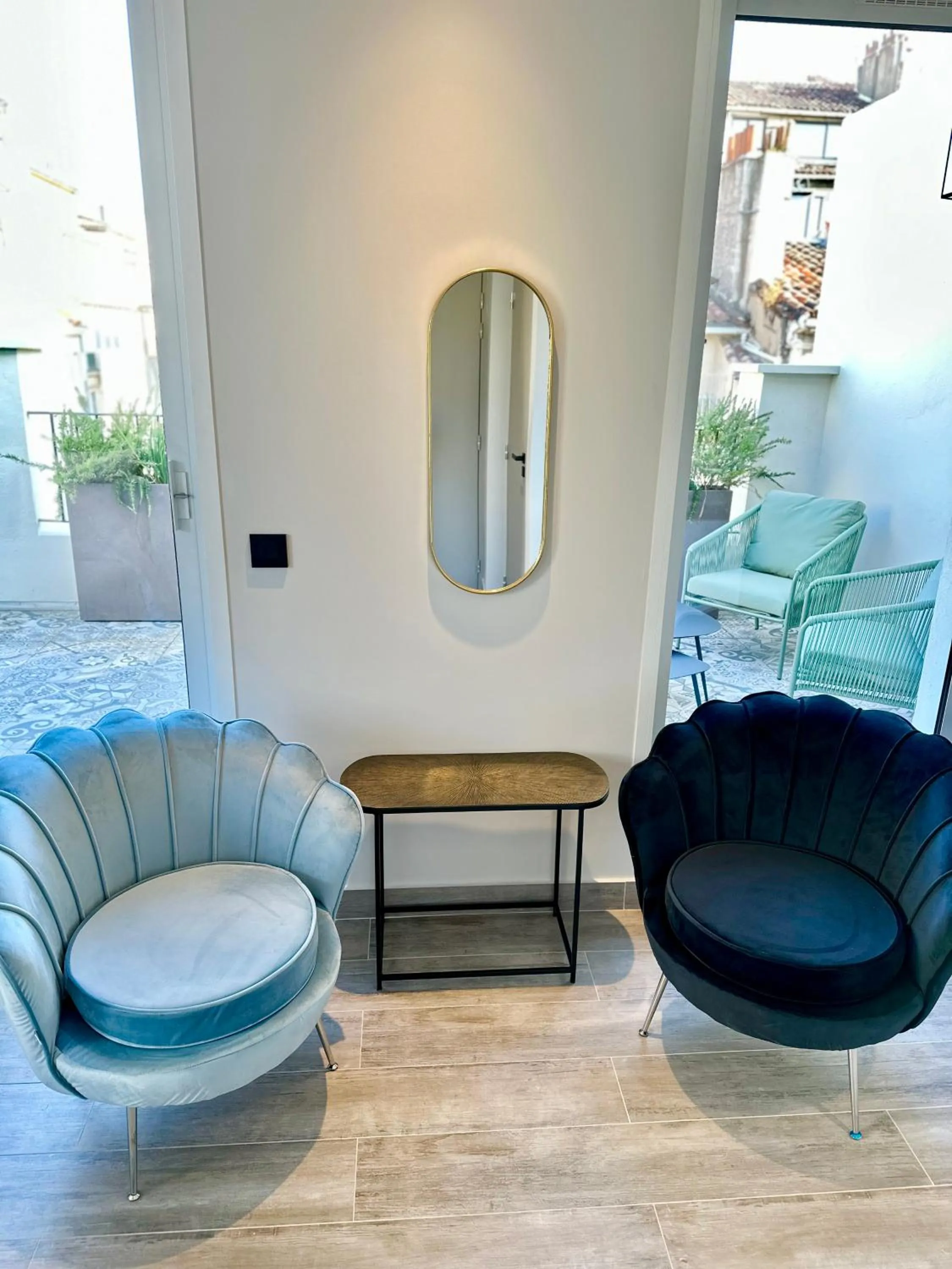 Balcony/Terrace in PARADISE Earth & Sea