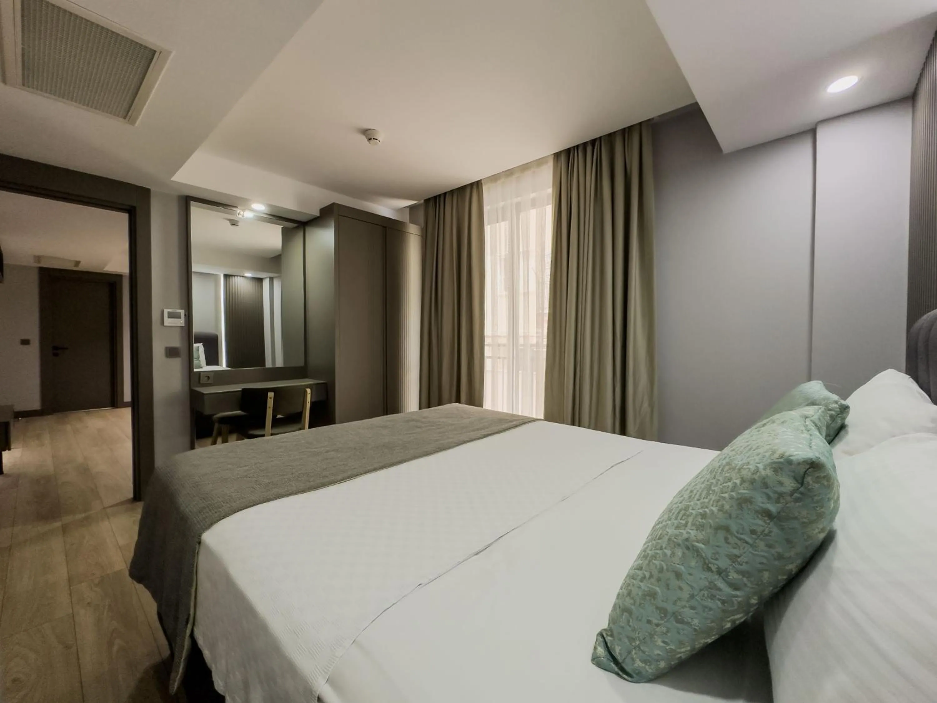 Bed in Leaf River Suites