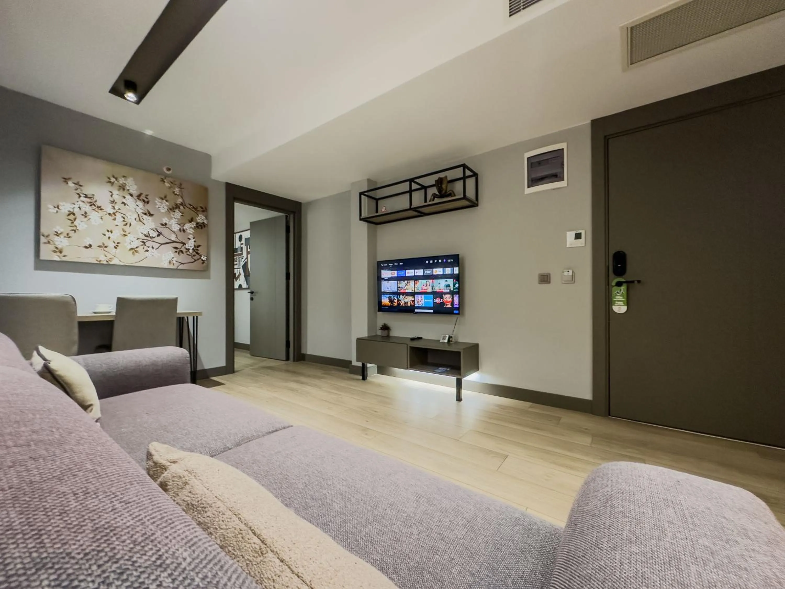 Living room in Leaf River Suites