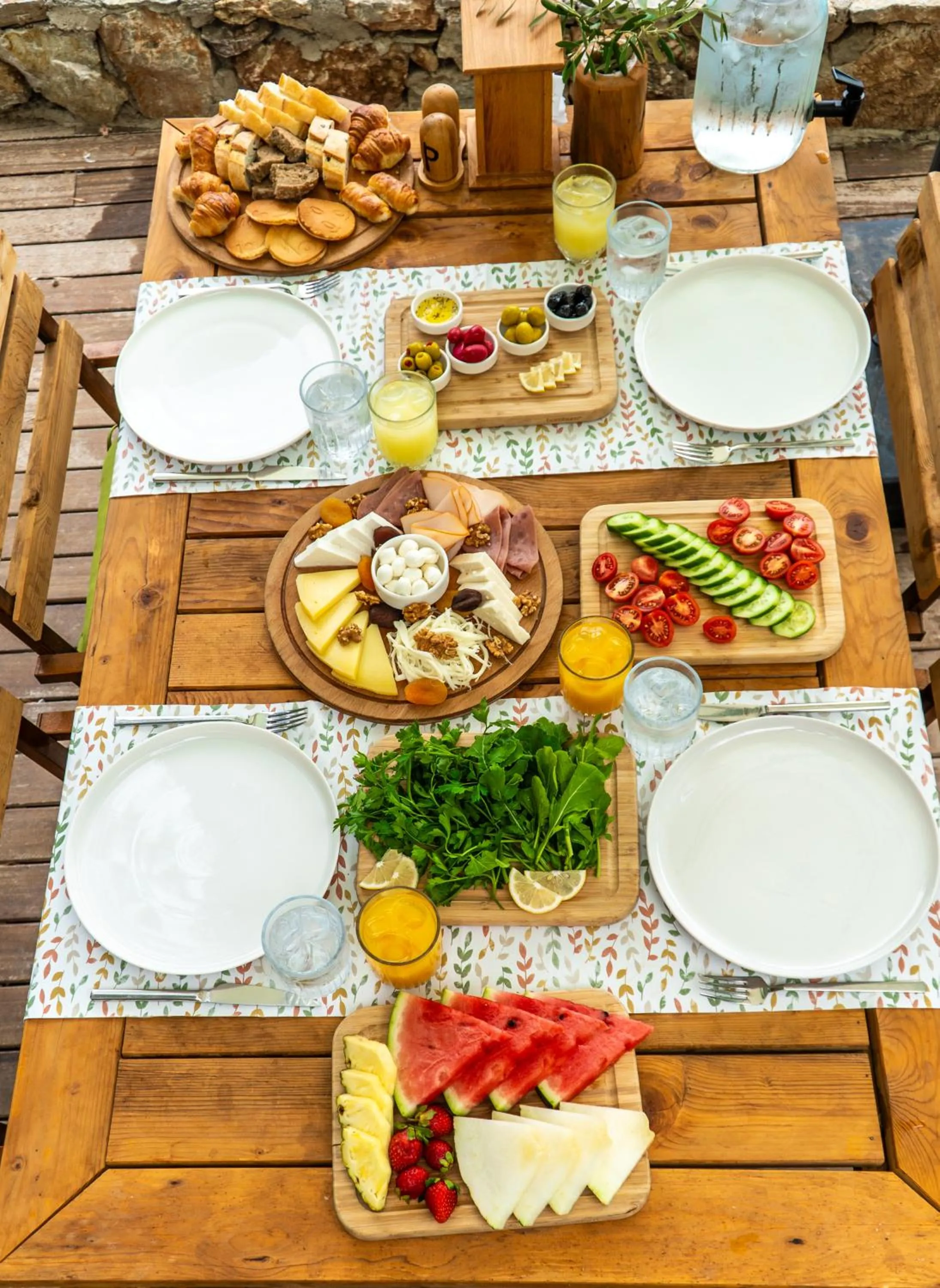 Restaurant/places to eat in Z-Villas Beach Hotel