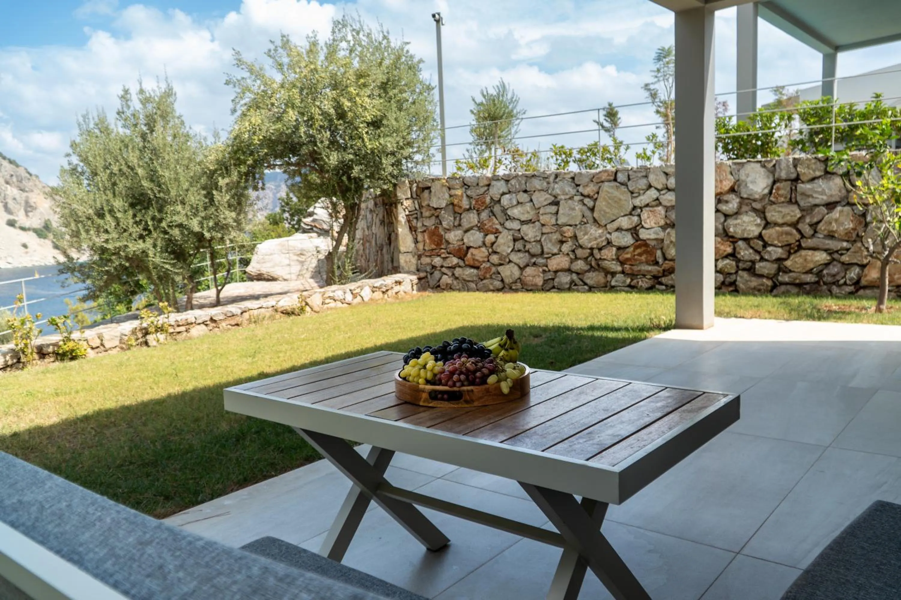 Garden in Z-Villas Beach Hotel