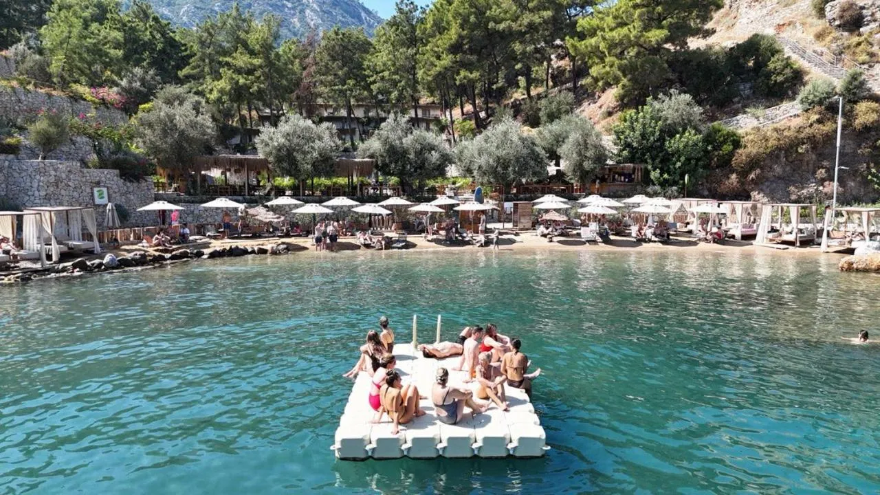 Beach in Z-Villas Beach Hotel