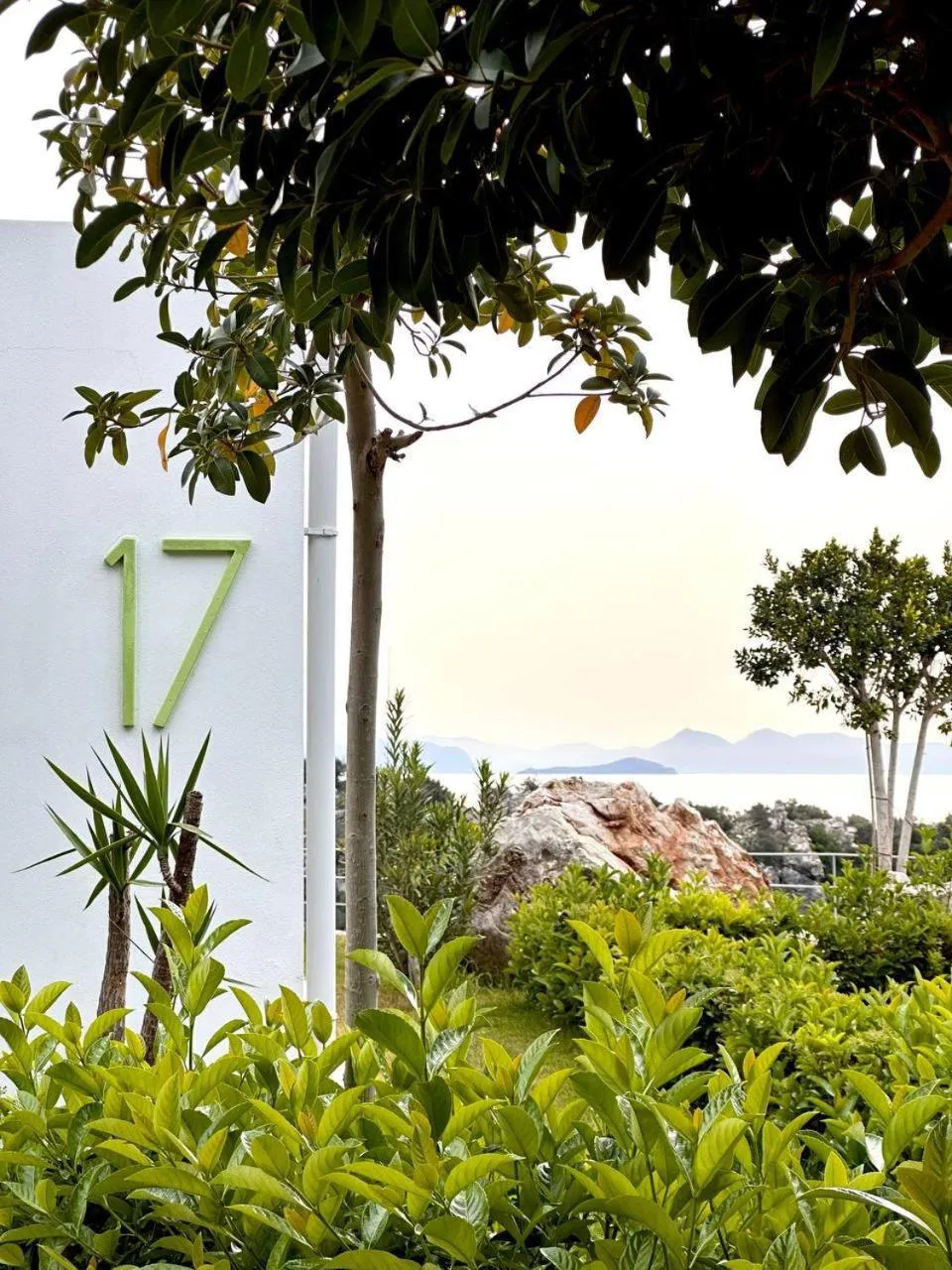 Garden in Z-Villas Beach Hotel