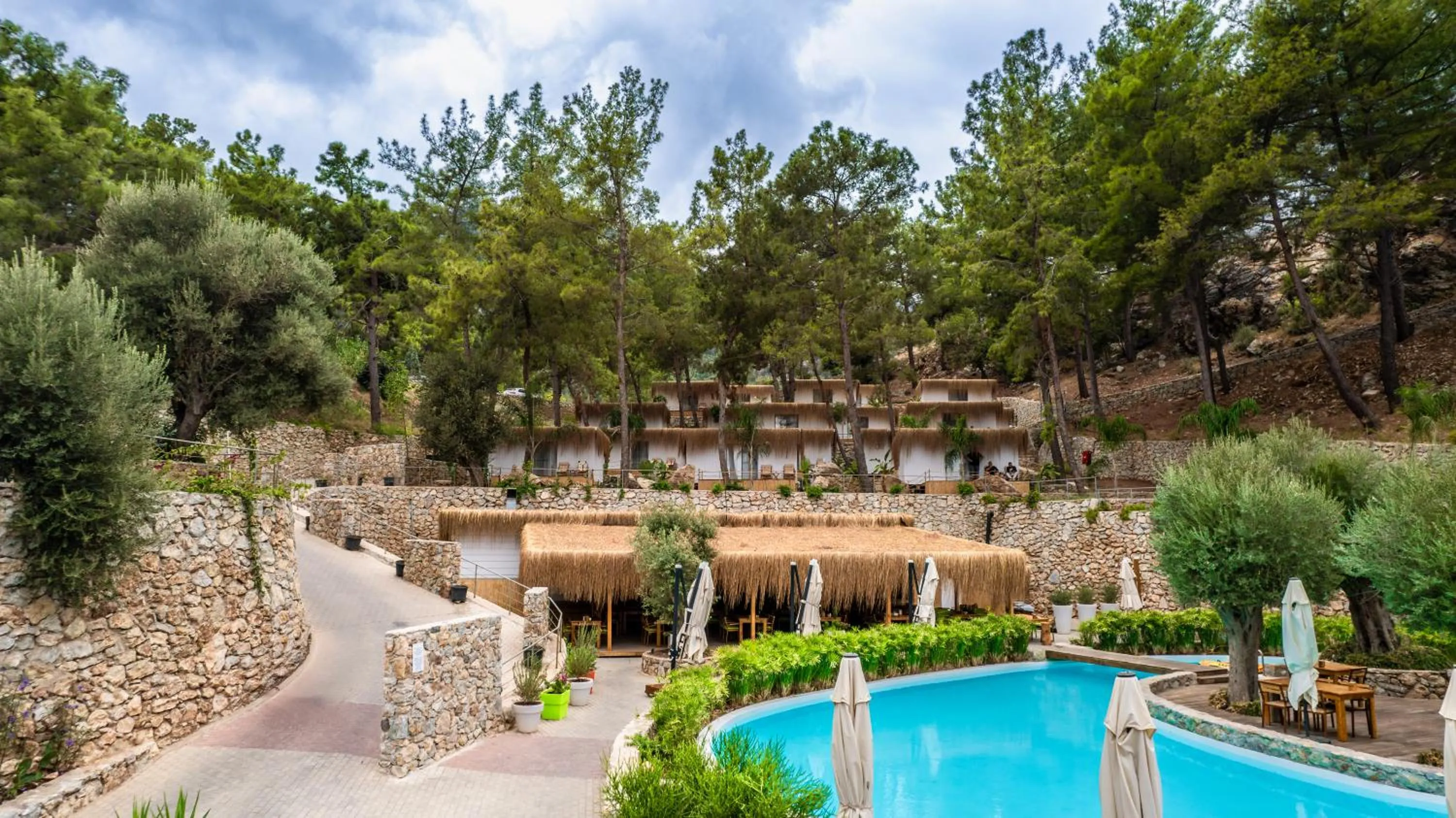 Restaurant/places to eat in Z-Villas Beach Hotel